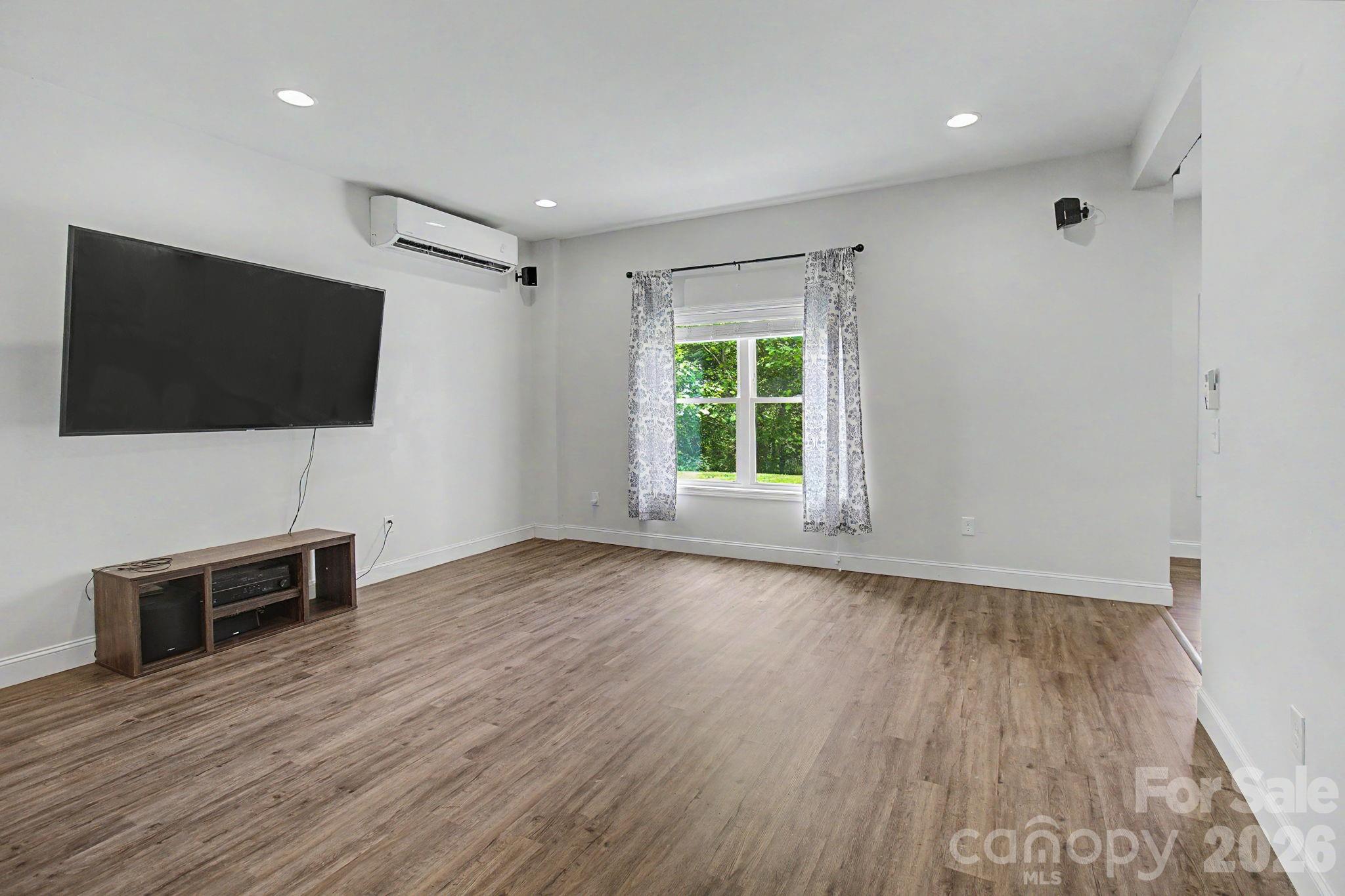 Dogwood Heights - Residential