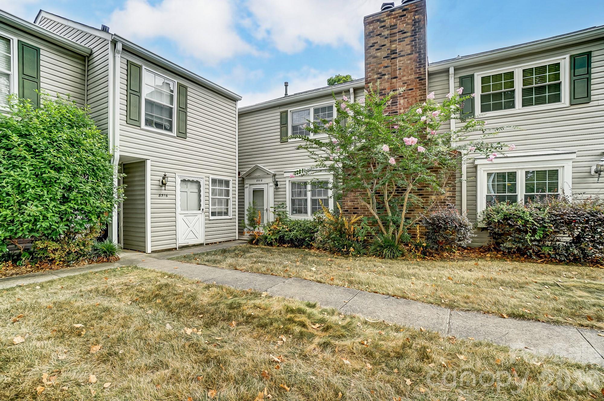 FALCONBRIDGE - Residential