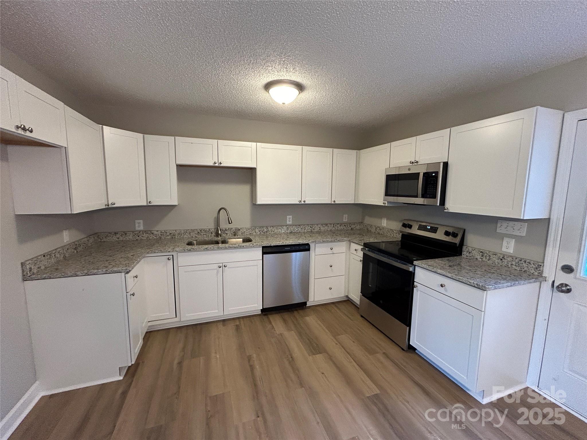 Foxbrook - Residential