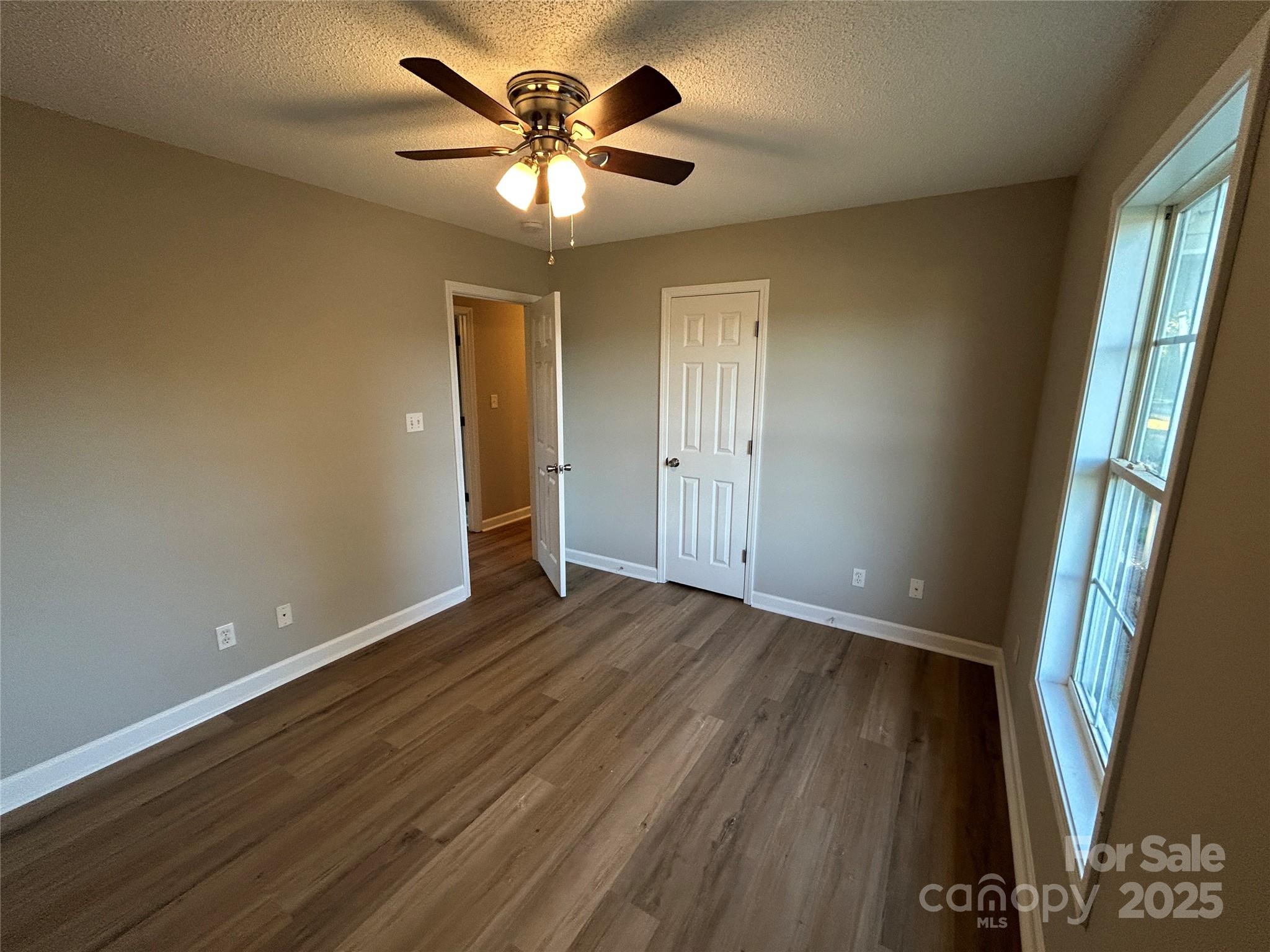 Foxbrook - Residential