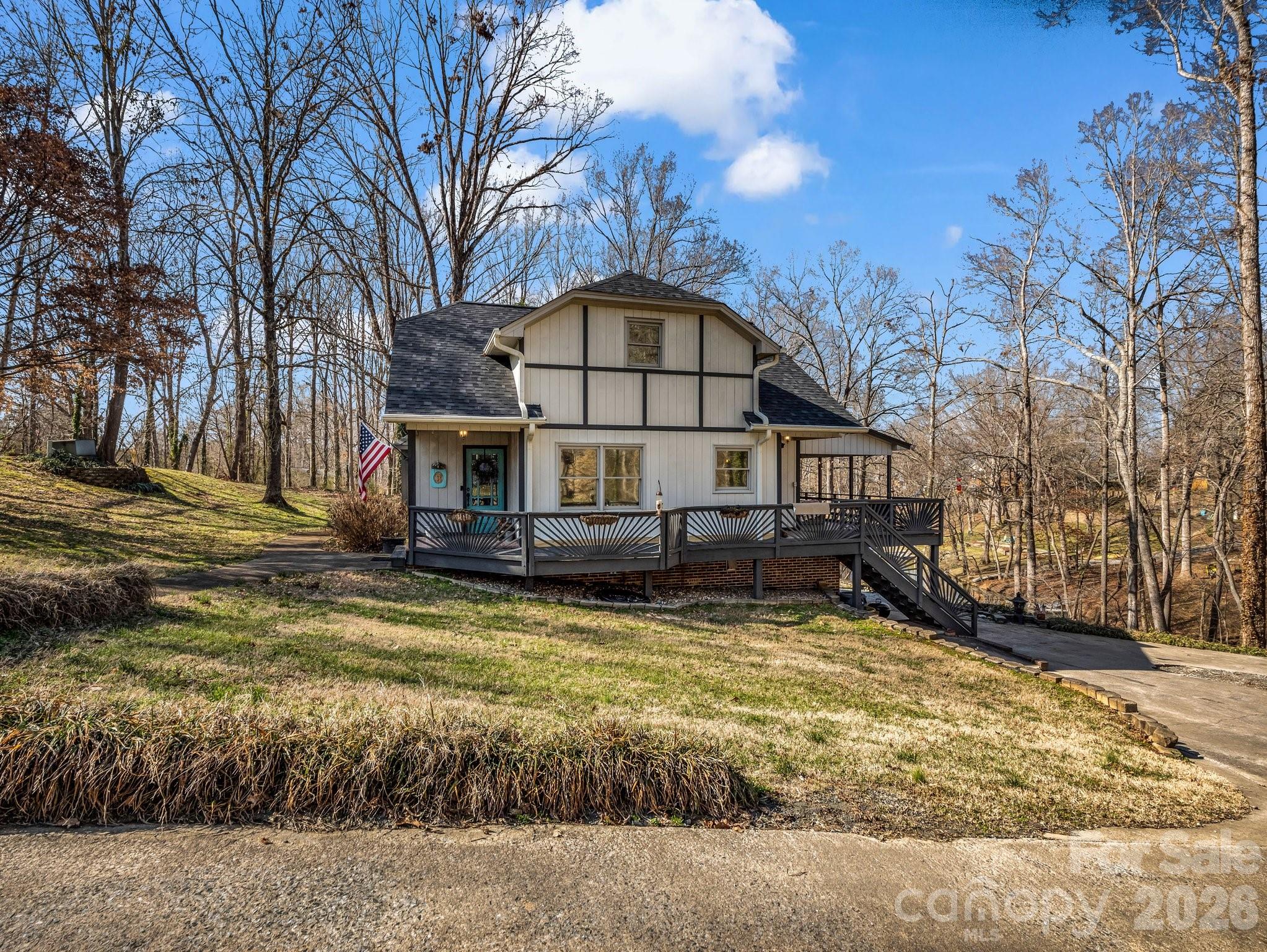 Waterfront Woodbridge - Residential