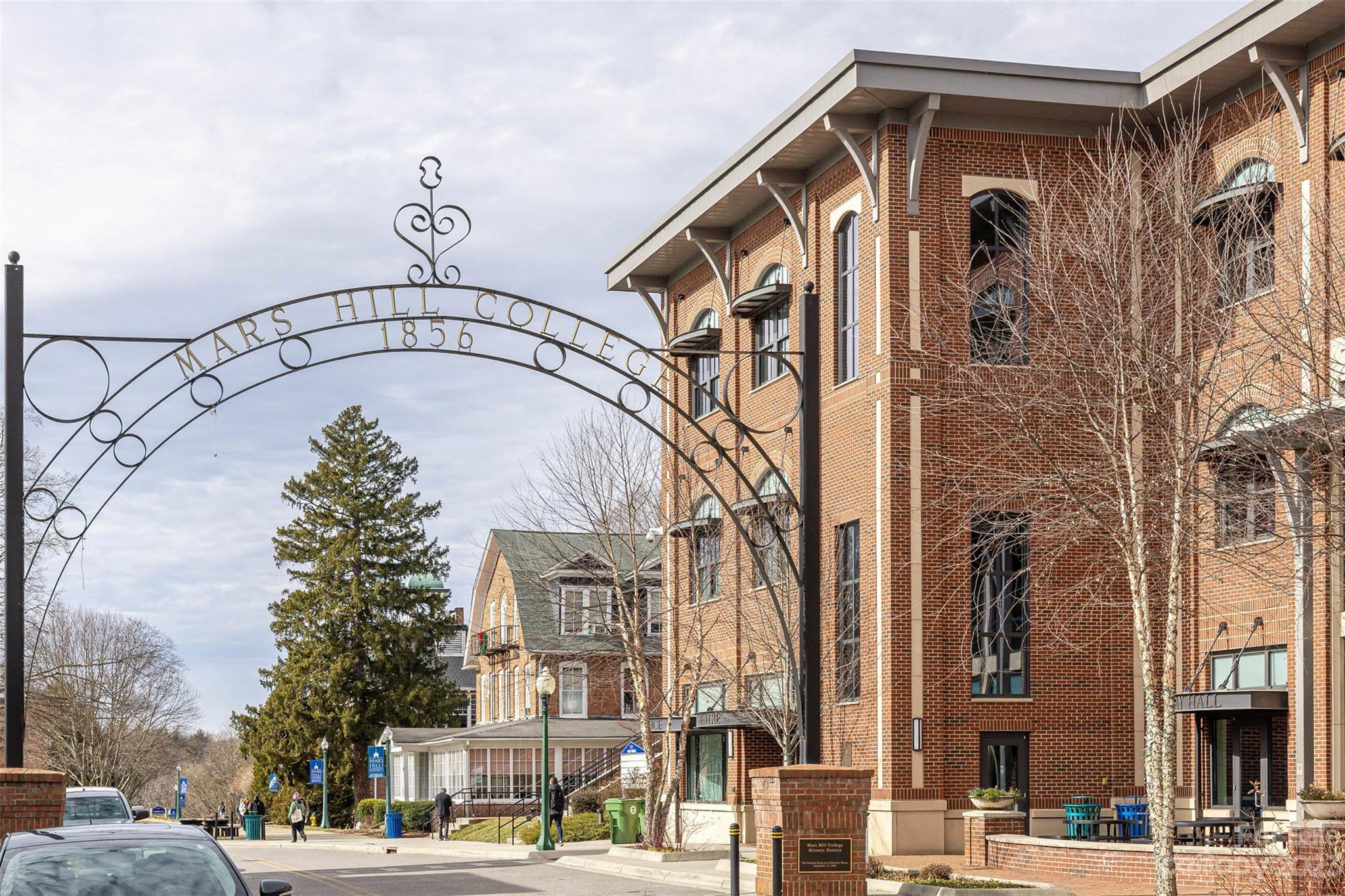 Pine Ridge - Residential