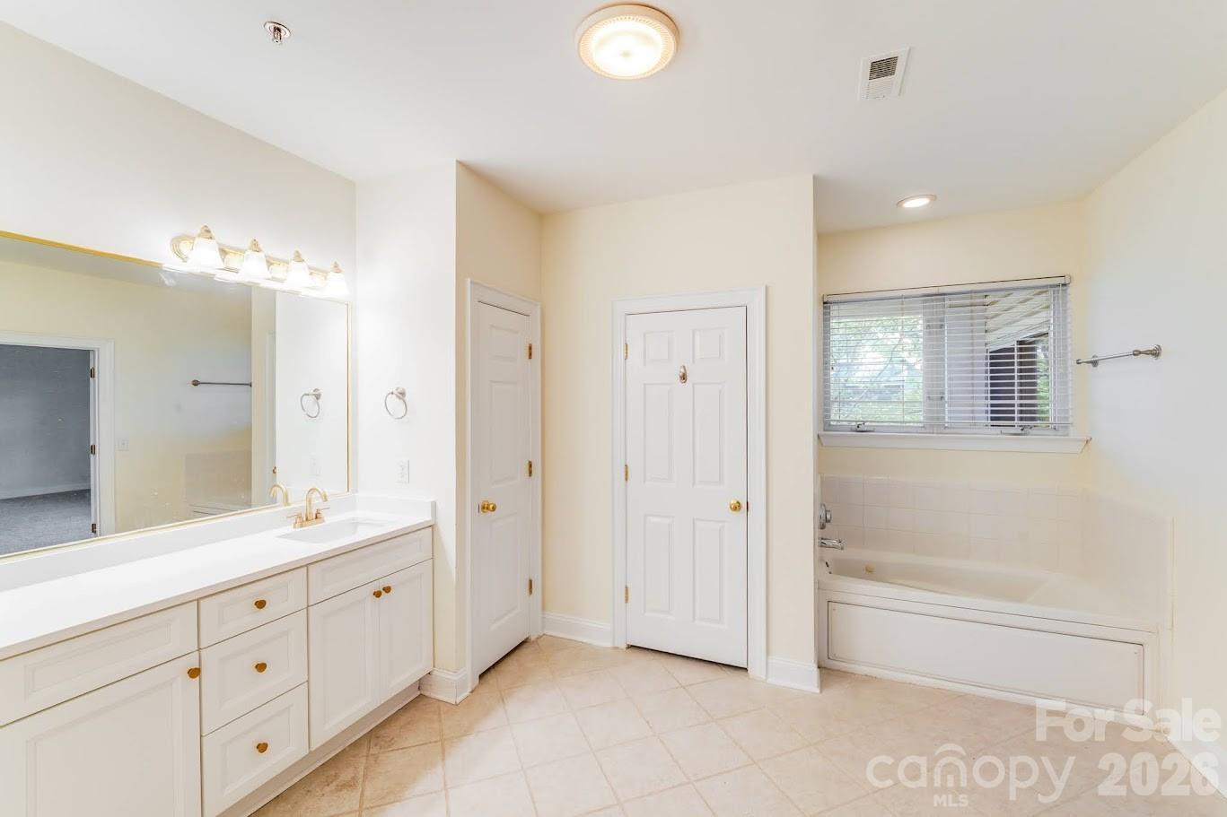 Wren Crest - Residential