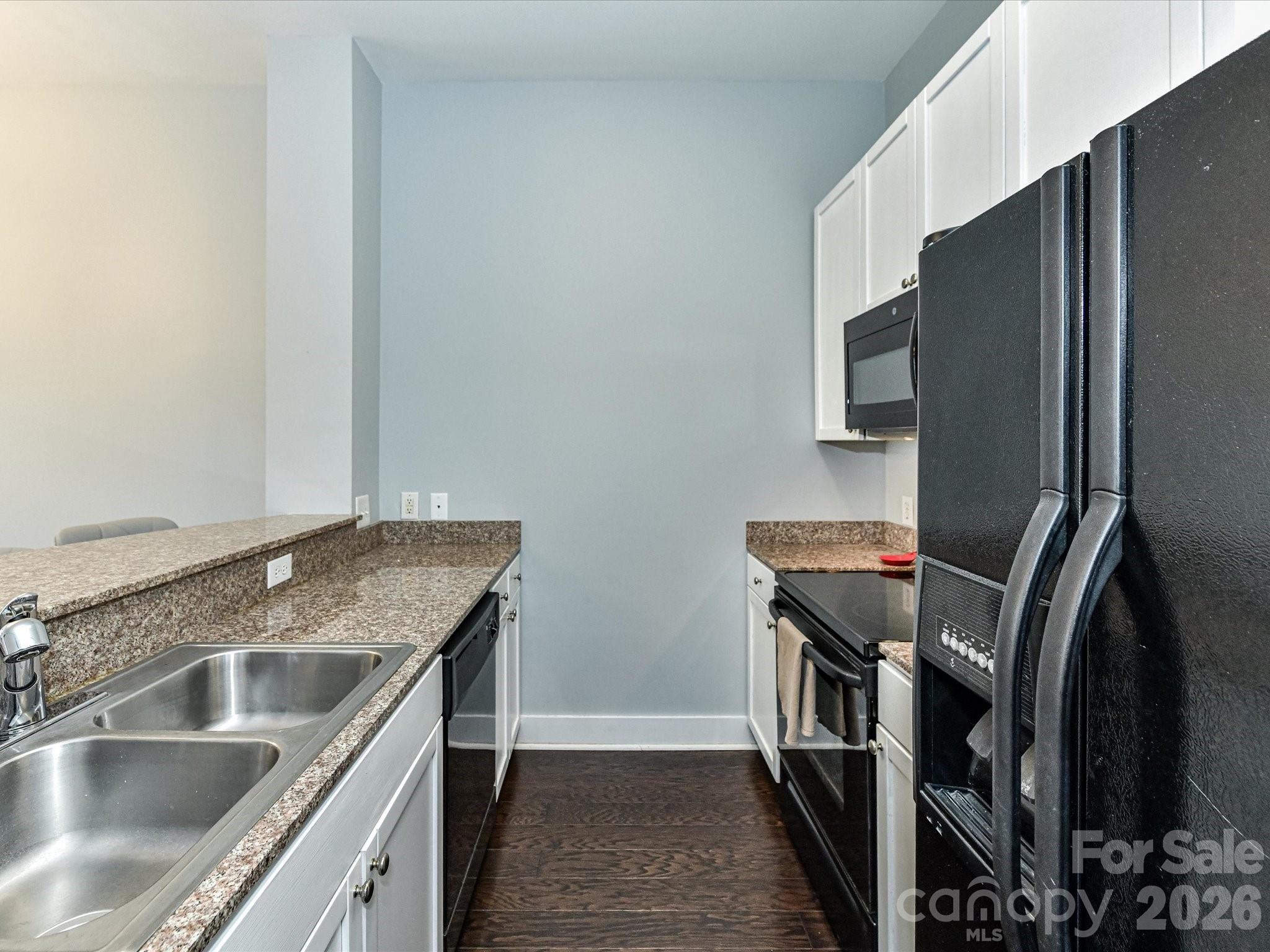 Park Avenue Condominiums - Residential