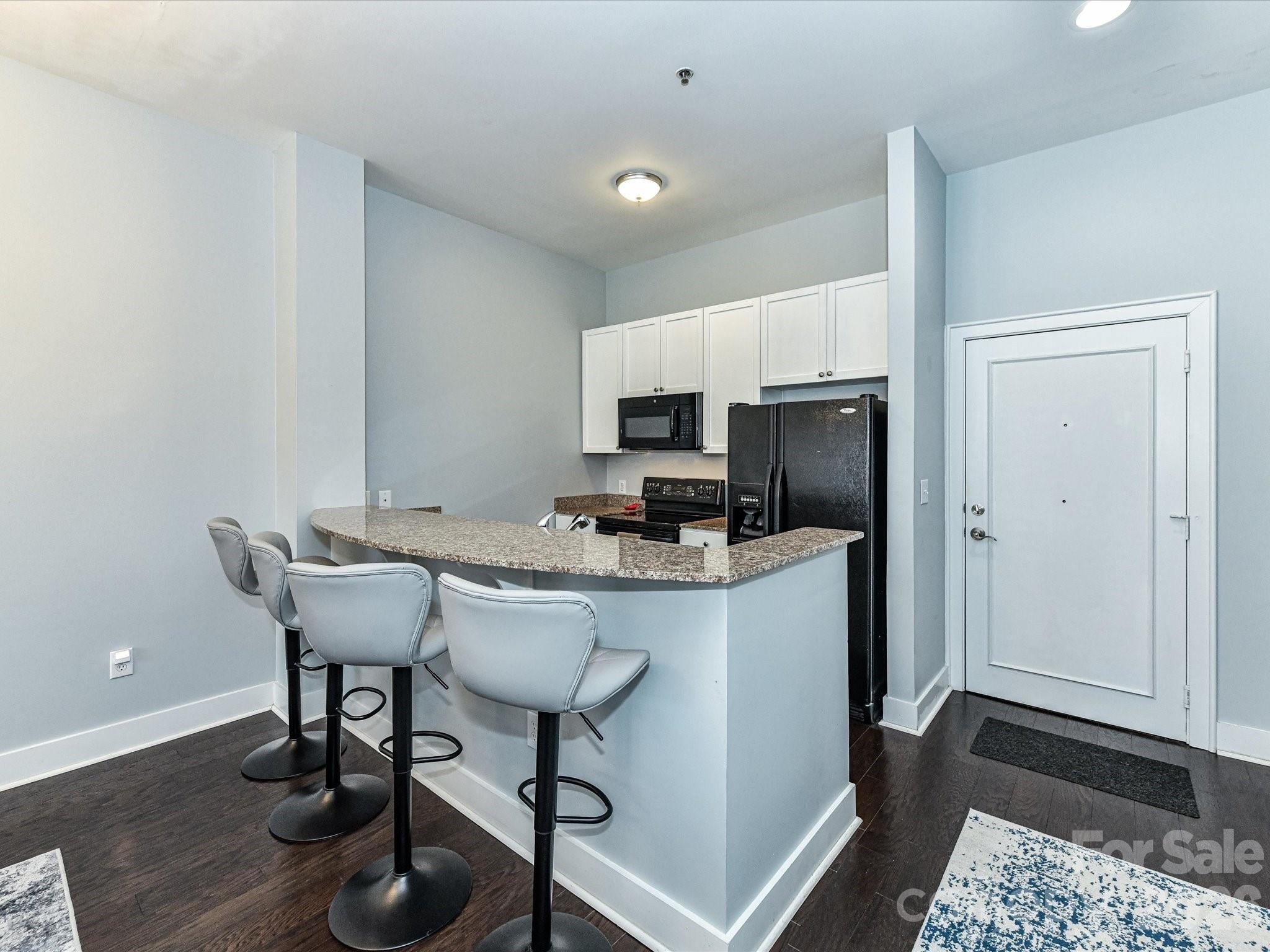 Park Avenue Condominiums - Residential