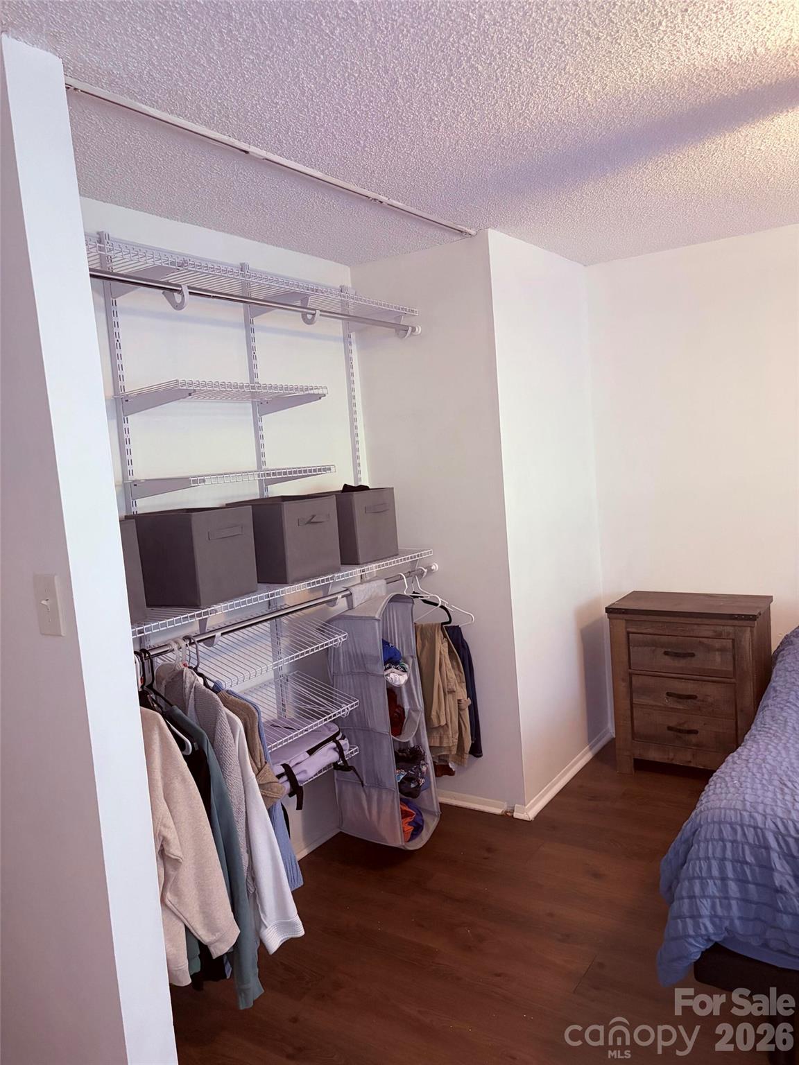 Twelve Oaks - Residential
