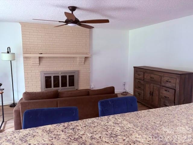 Twelve Oaks - Residential