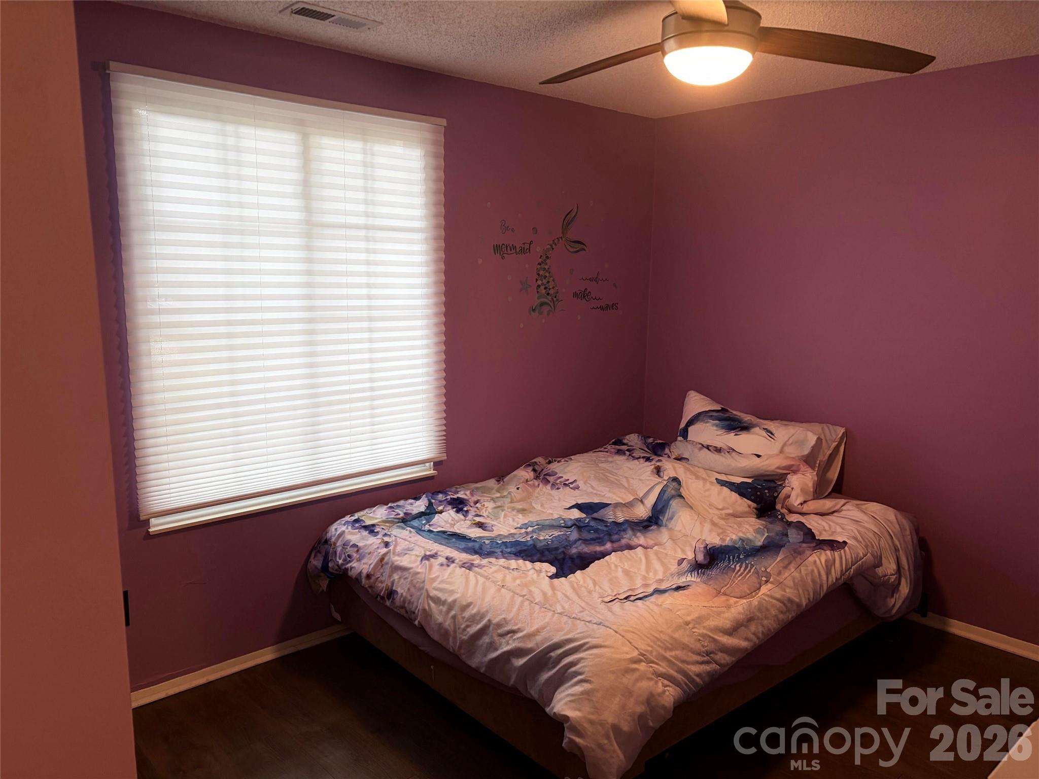 Twelve Oaks - Residential