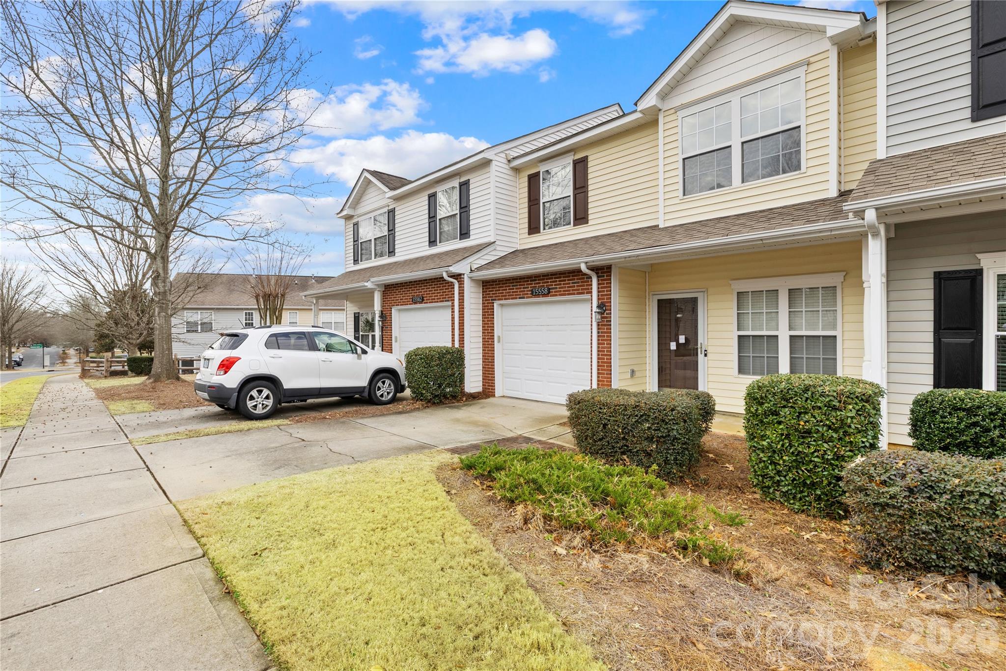Oakbrooke - Residential