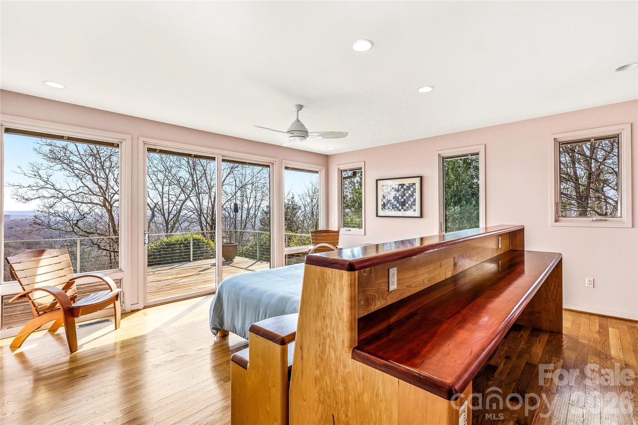 Horizon Hill - Residential