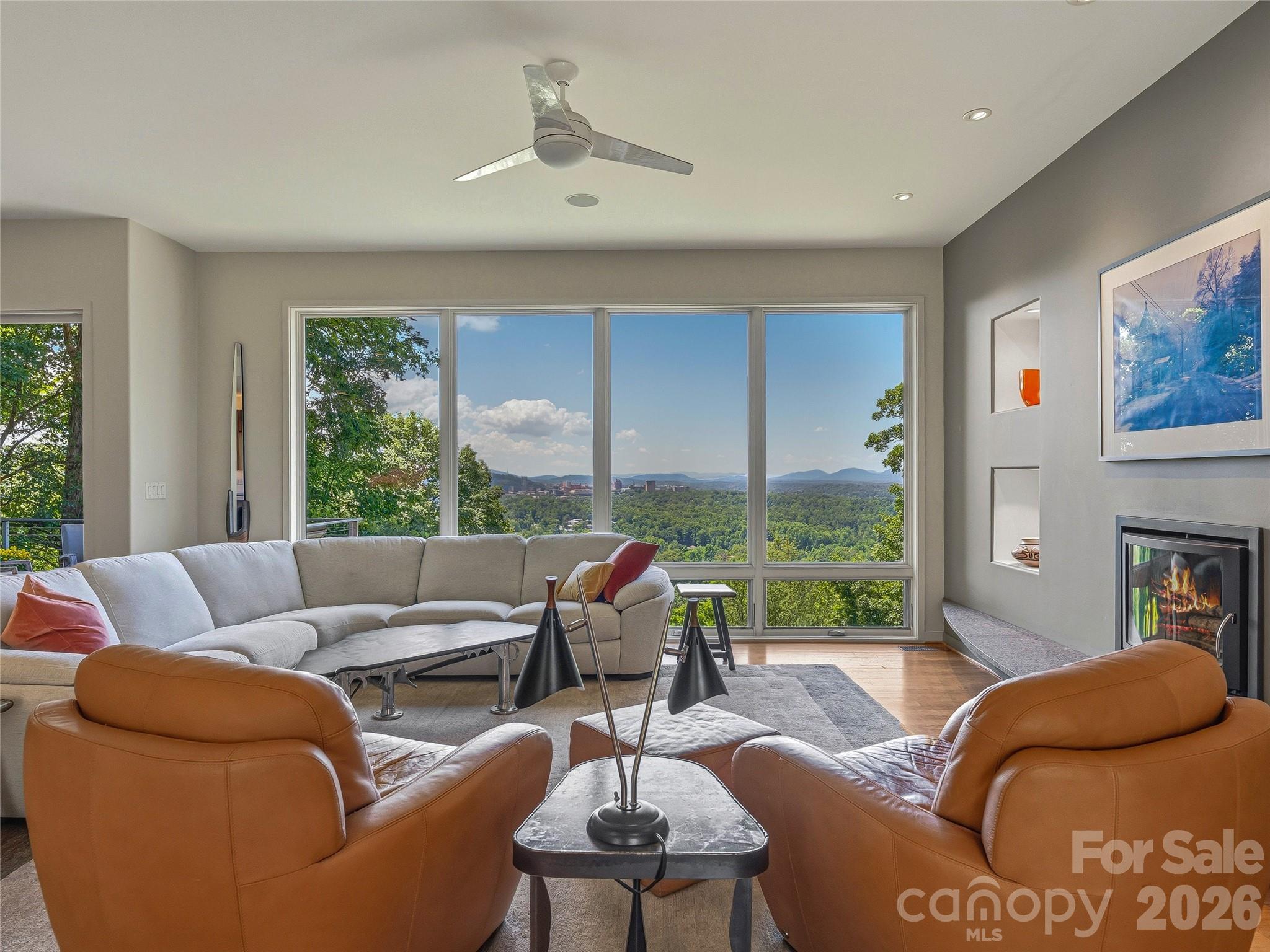 Horizon Hill - Residential