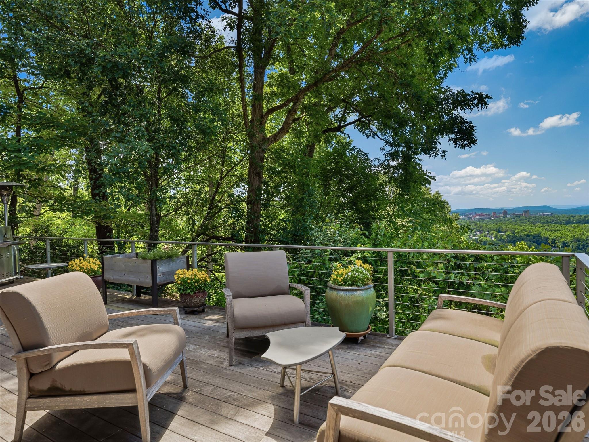 Horizon Hill - Residential