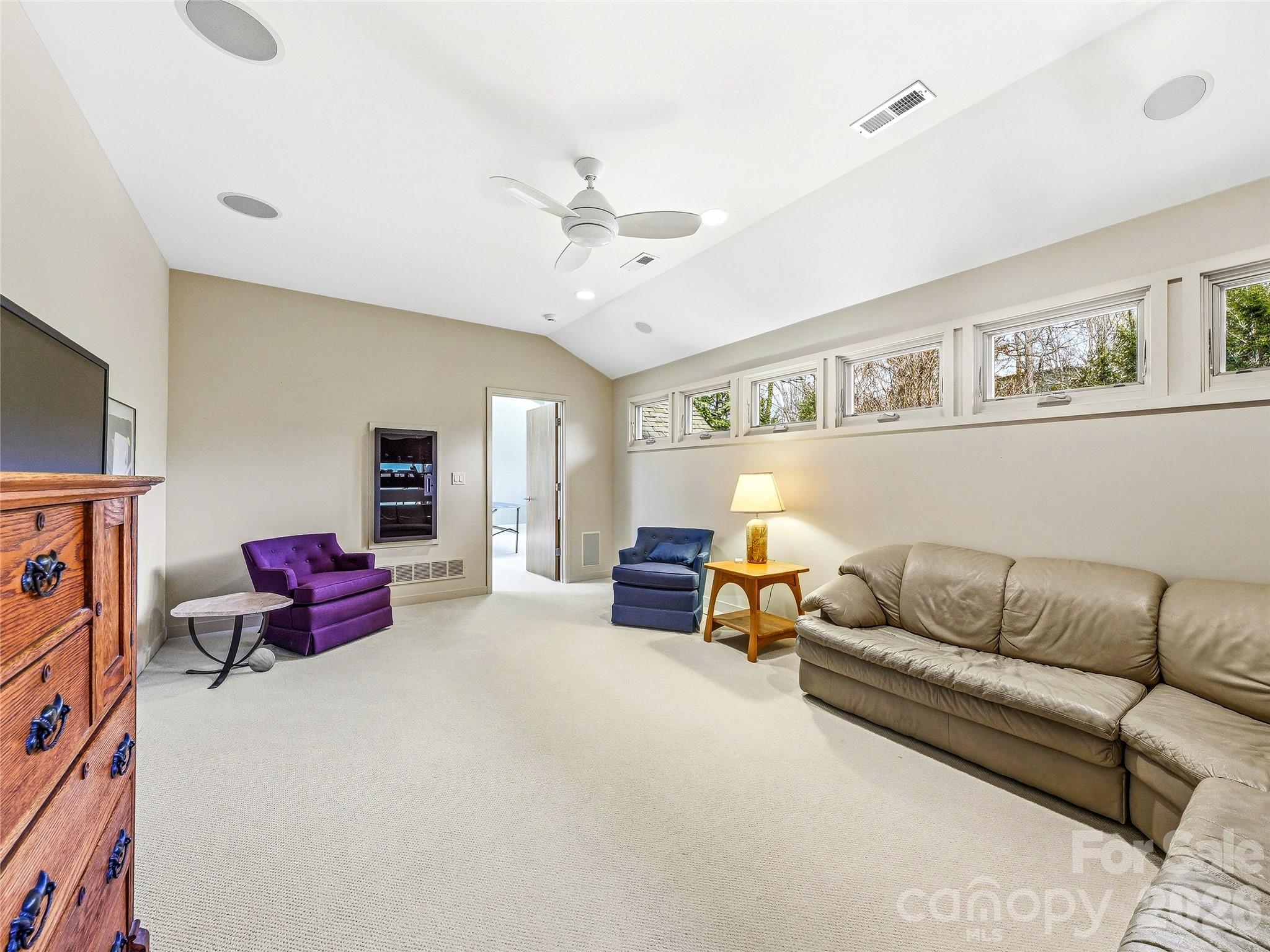 Horizon Hill - Residential