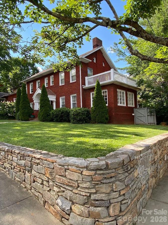 Colonial Place - Residential