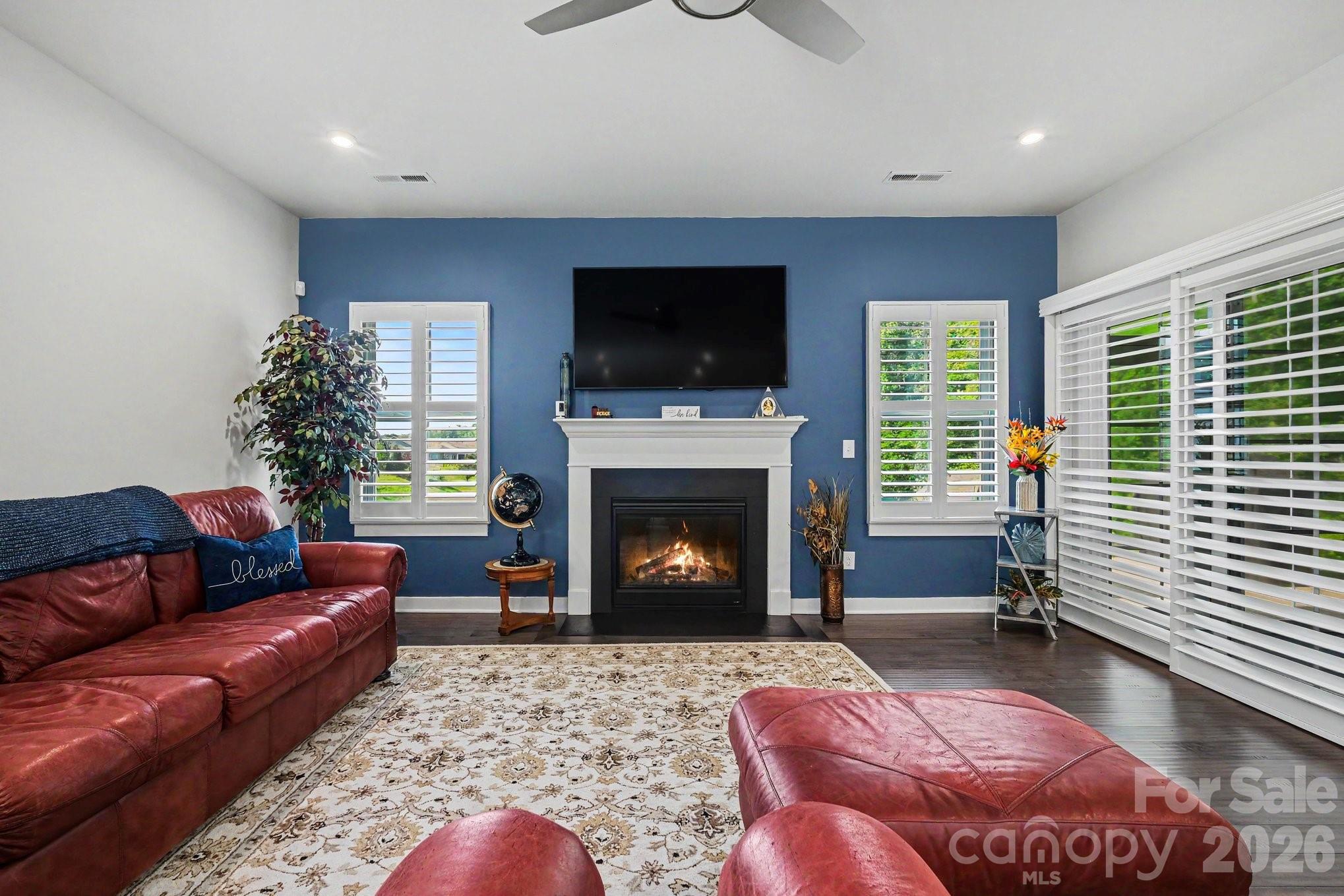 Enclave at Holcomb - Residential