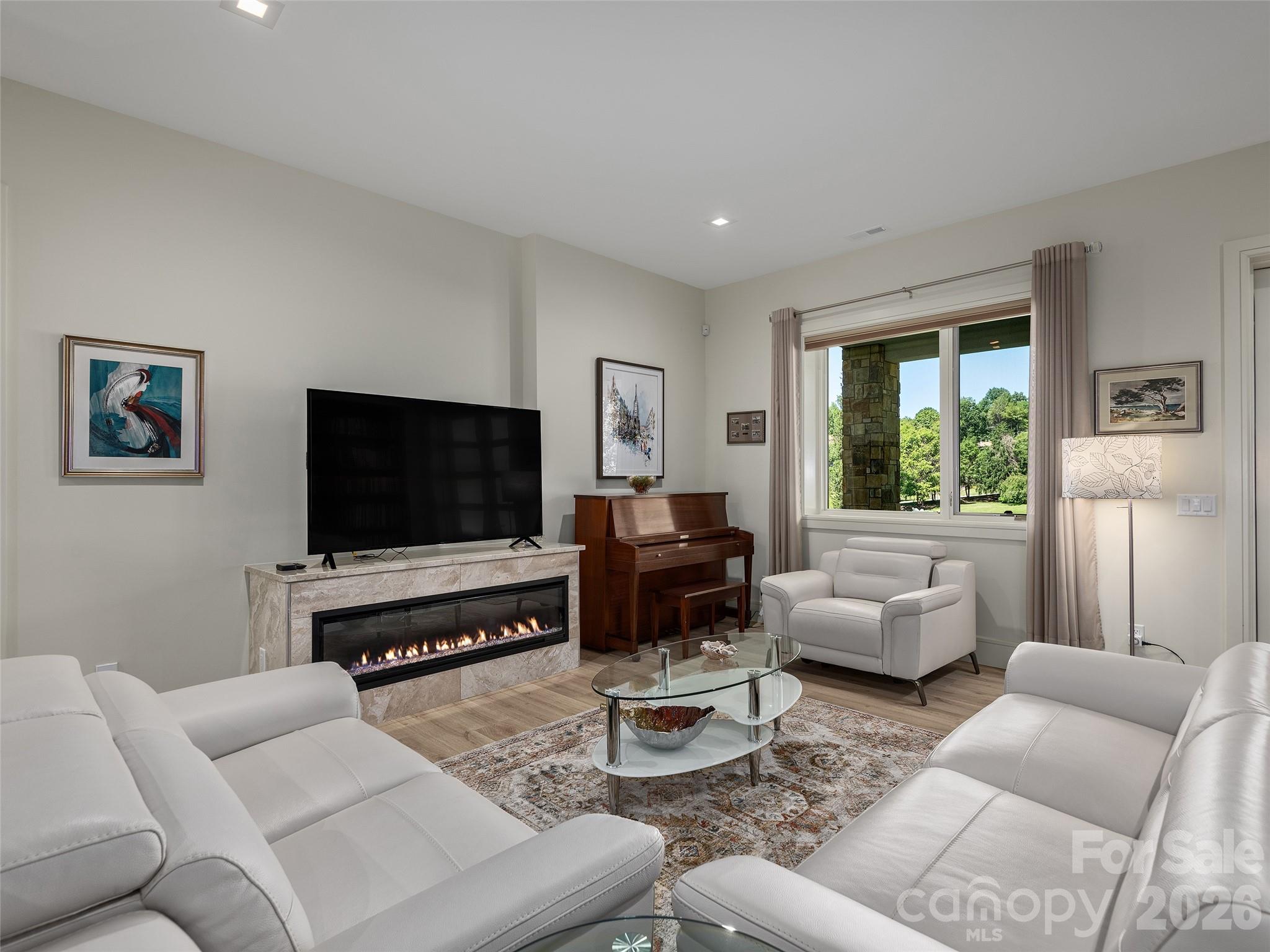 Lakeview Park - Residential