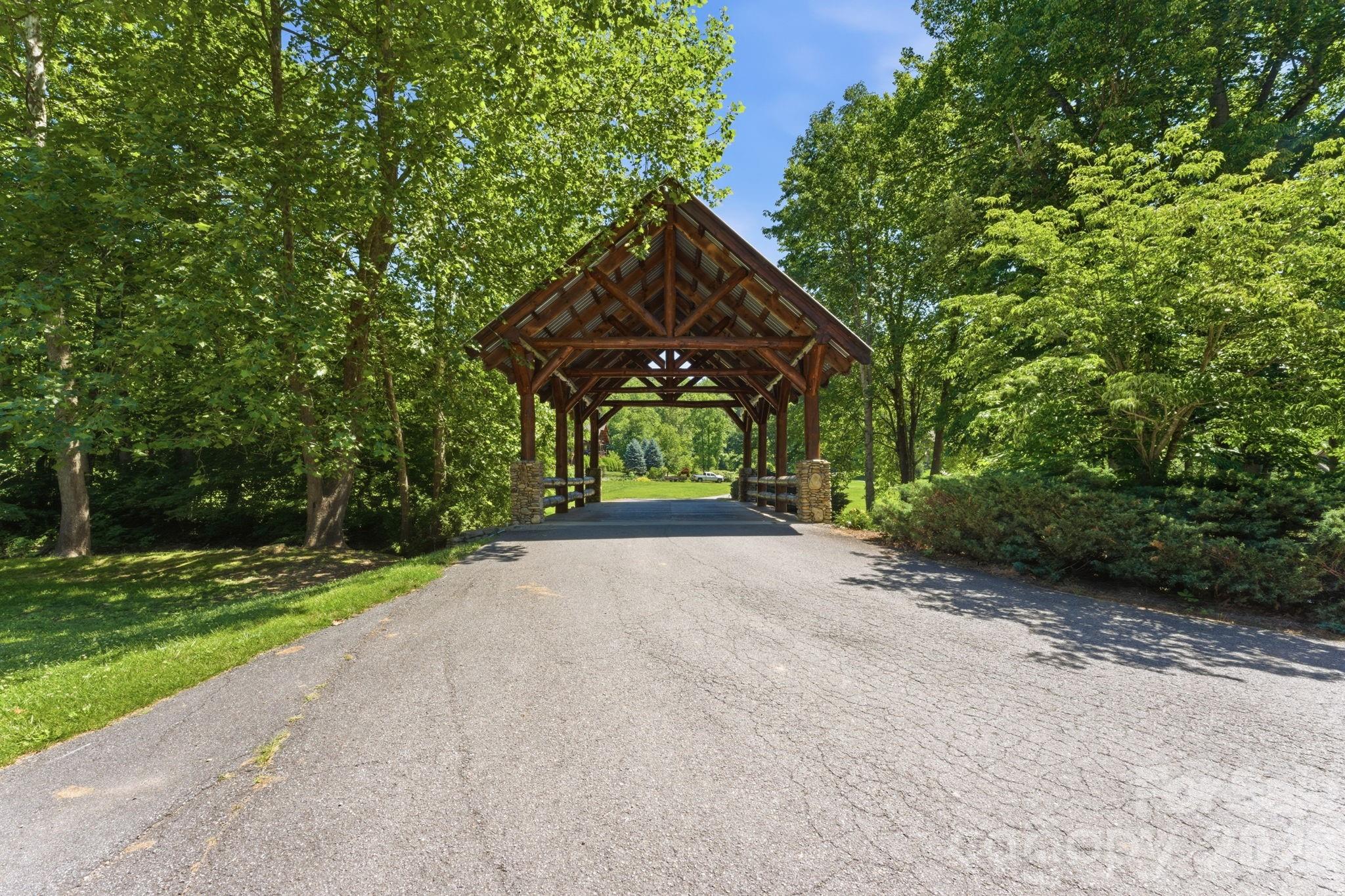 Rock Bridge - Residential