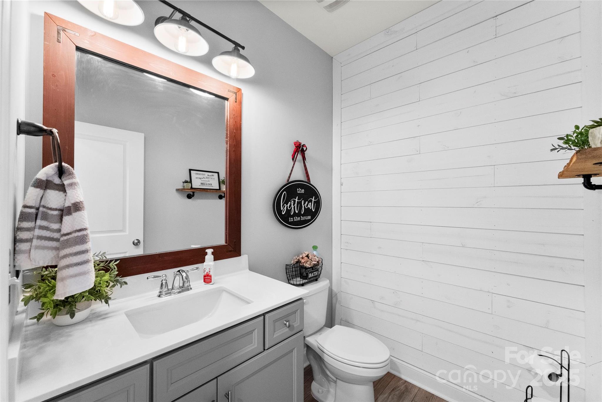 Robinson Oaks - Residential