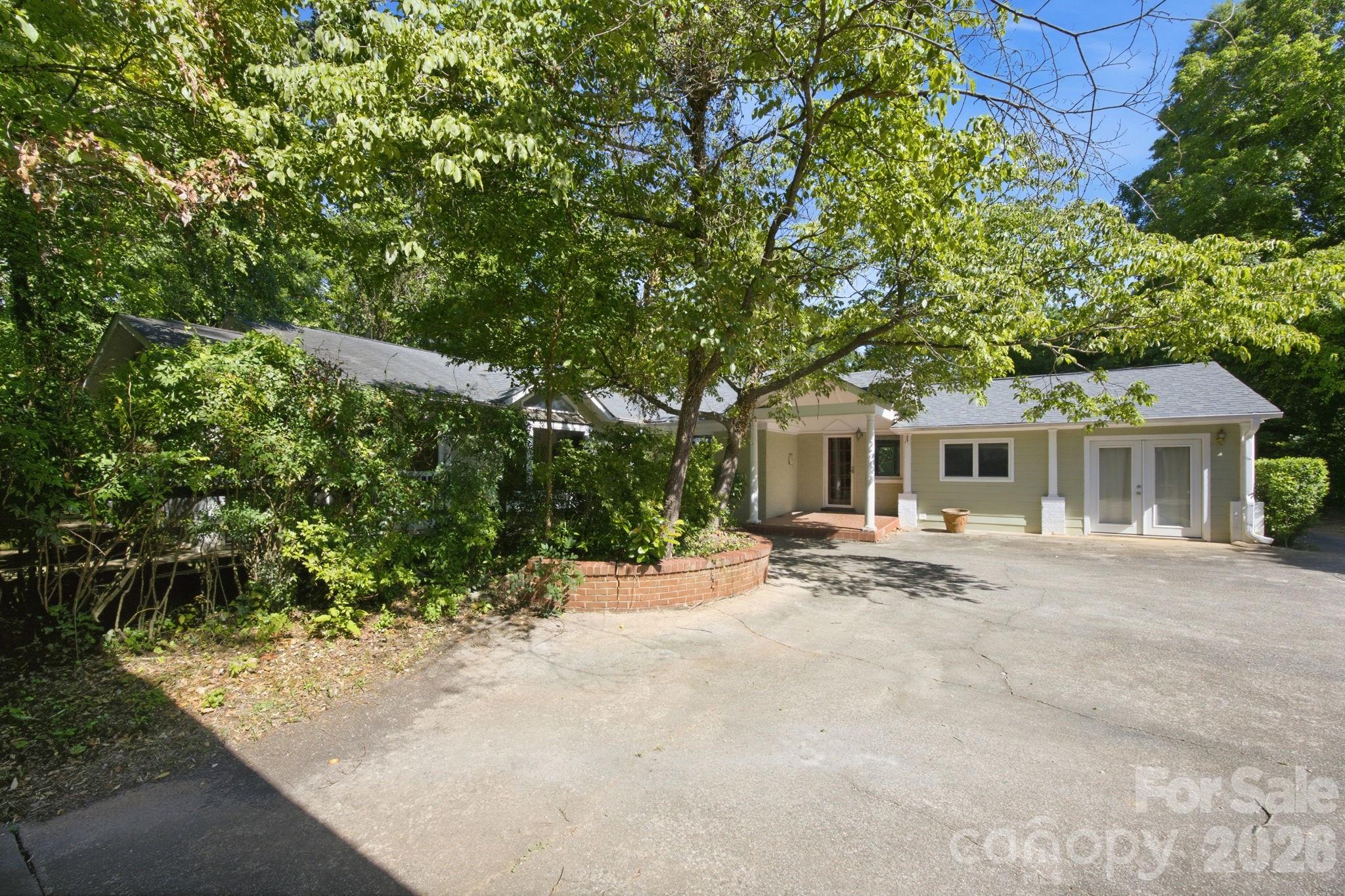 Jefferson Park - Residential