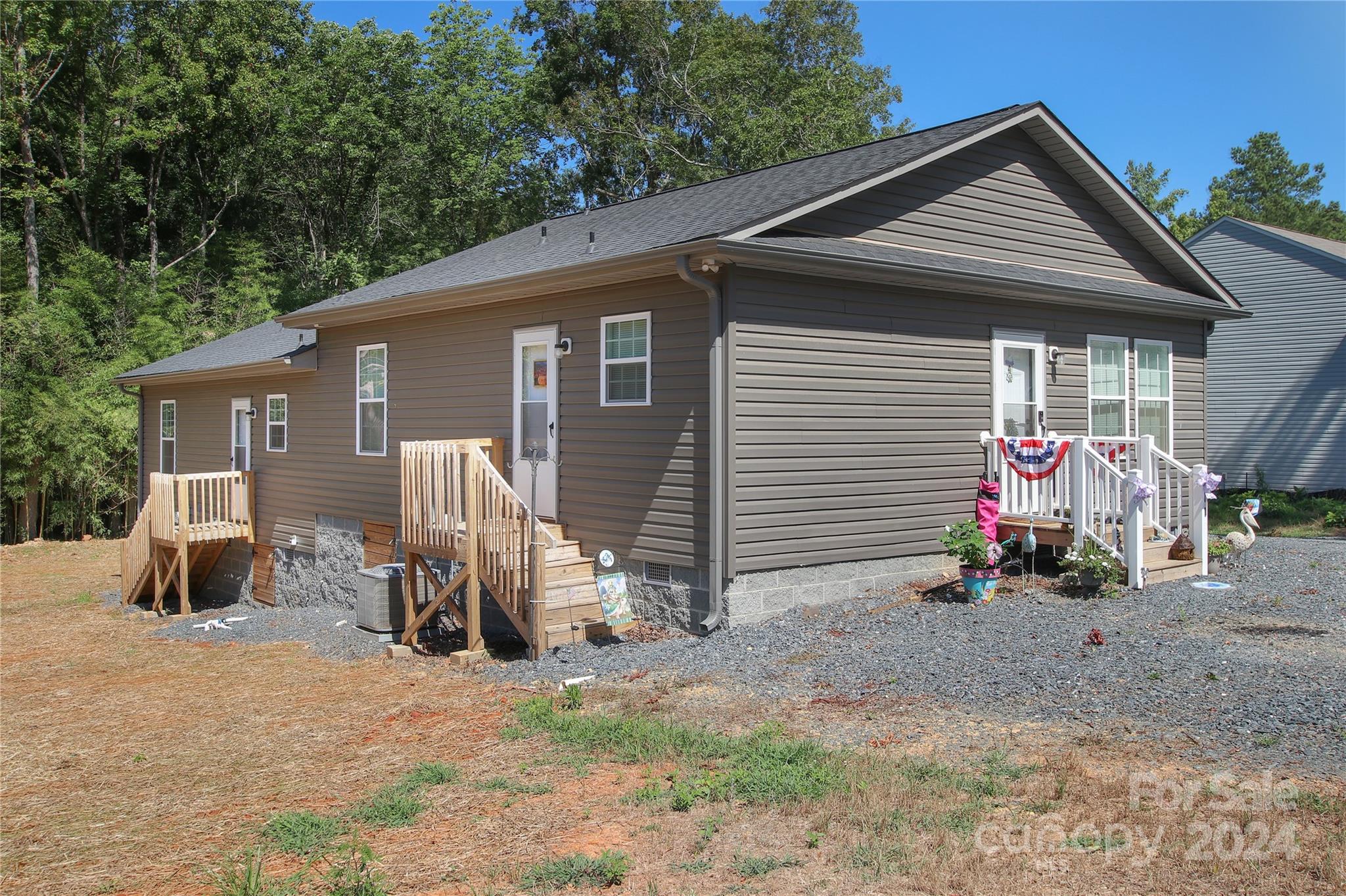 This 2-bedroom, 1-bathroom duplex was recently constructed in 2023 and is situated in a convenient location in town. Both units are currently occupied, indicating a stable rental situation and potential income stream for an investor or owner. Kitchen is equipped with stove, attached microwave, dishwasher and refrigerator. Seperate laundry room.
Interior pictures are NOT of this duplex but of another one that the seller owns. Per seller, interior is similar on these units.