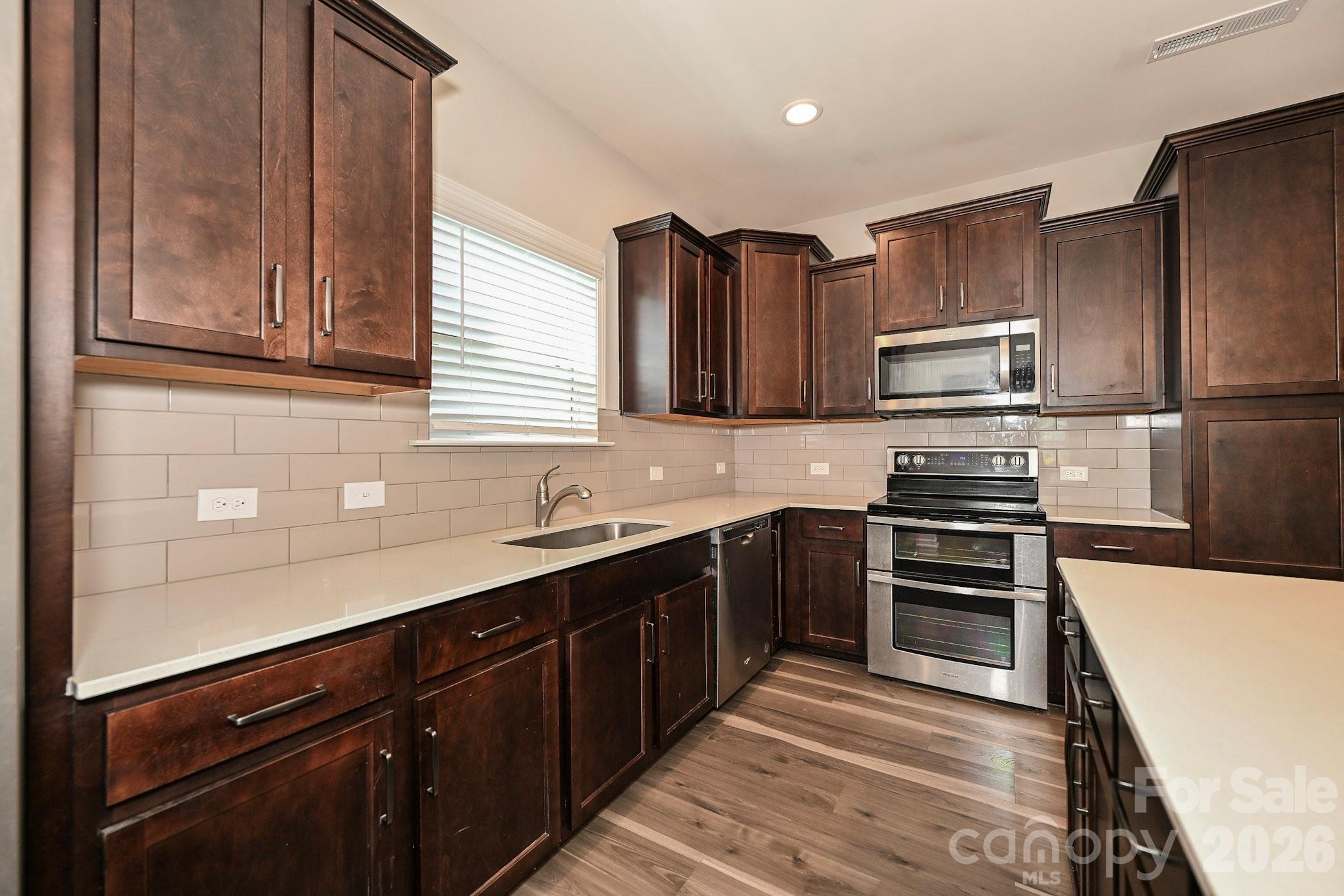 Alexander Commons - Residential