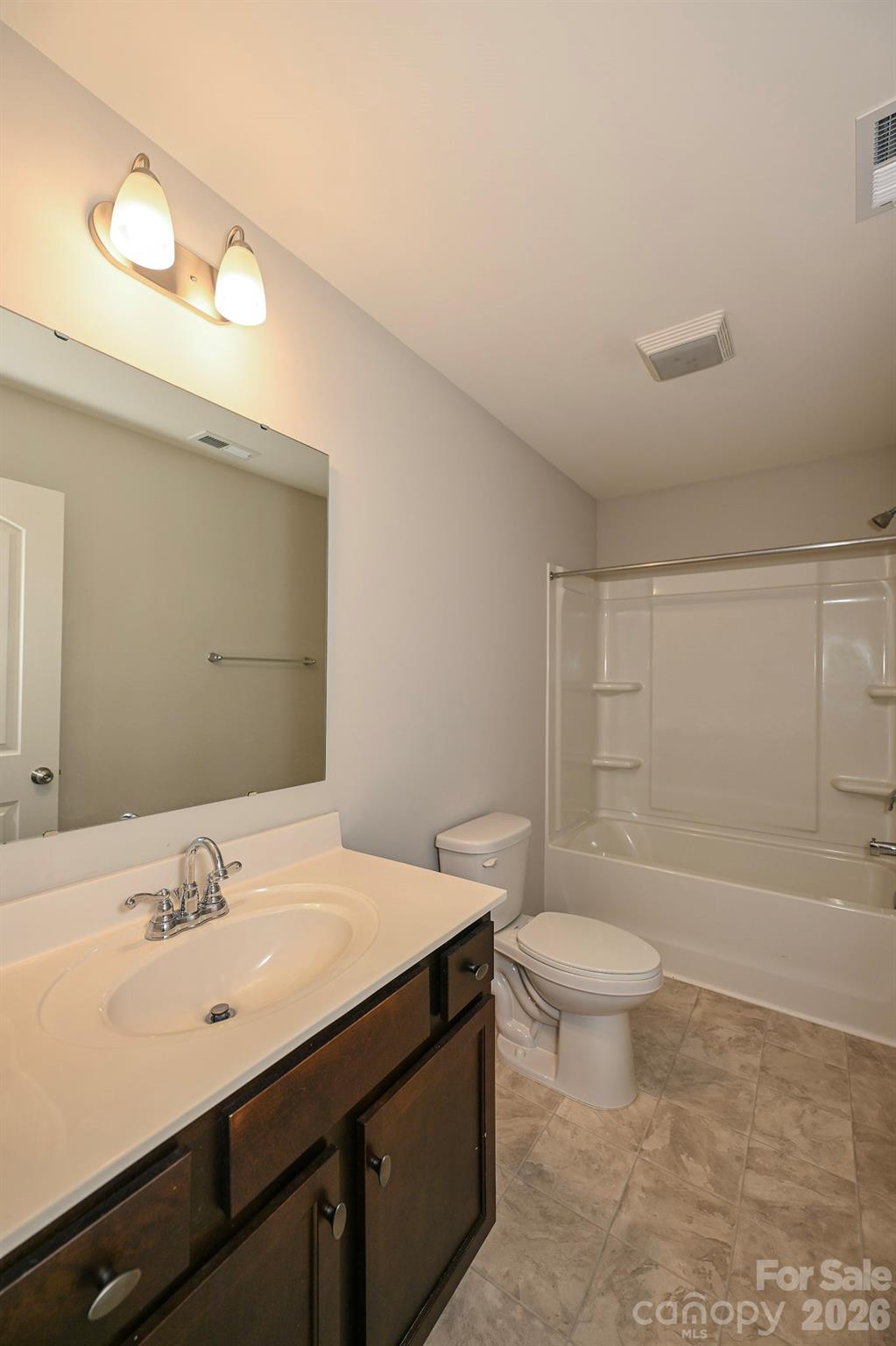 Alexander Commons - Residential