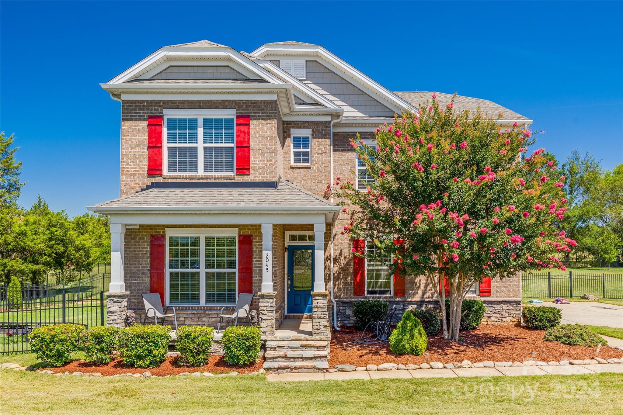 Welcome home! This residence boasts numerous upgrades, including new paint, a new roof, remodeled bathrooms, an updated laundry room, and a new HVAC system. Best of all – The home is priced to sell. It was appraised in 2023 at $552,106! 
Step inside to find fresh, inviting interiors with a spacious, open-concept living & dining areas ideal for entertaining. The gourmet kitchen features modern appliances, ample counter space, and plenty of storage. The large primary suite features a private, remodeled bathroom and generous closet space. 
Gleaming hardwood floors throughout the main living areas.
The exterior of the home is equally impressive, with attractive landscaping and a well-maintained, spacious fenced backyard, and storage shed. 
This home is MOVE IN READY. *NO CITY TAXES*
Features:

• New Roof (Complete early August 2024)
• Remodeled Bathrooms (2023)
• Remodeled Laundry Room (2023)
• HVAC System (2023)