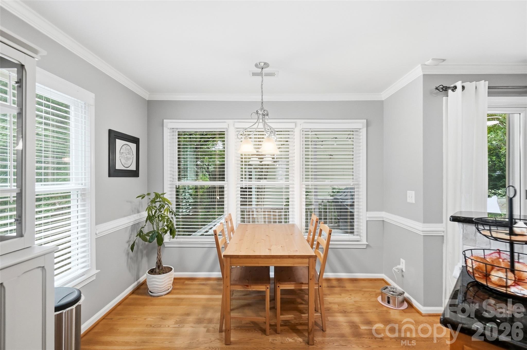 Davis Lake - Residential