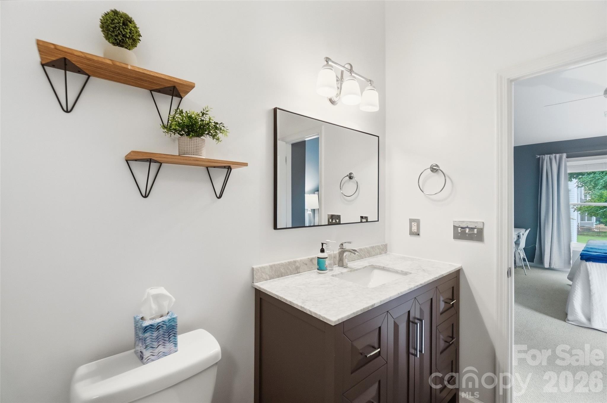 Davis Lake - Residential