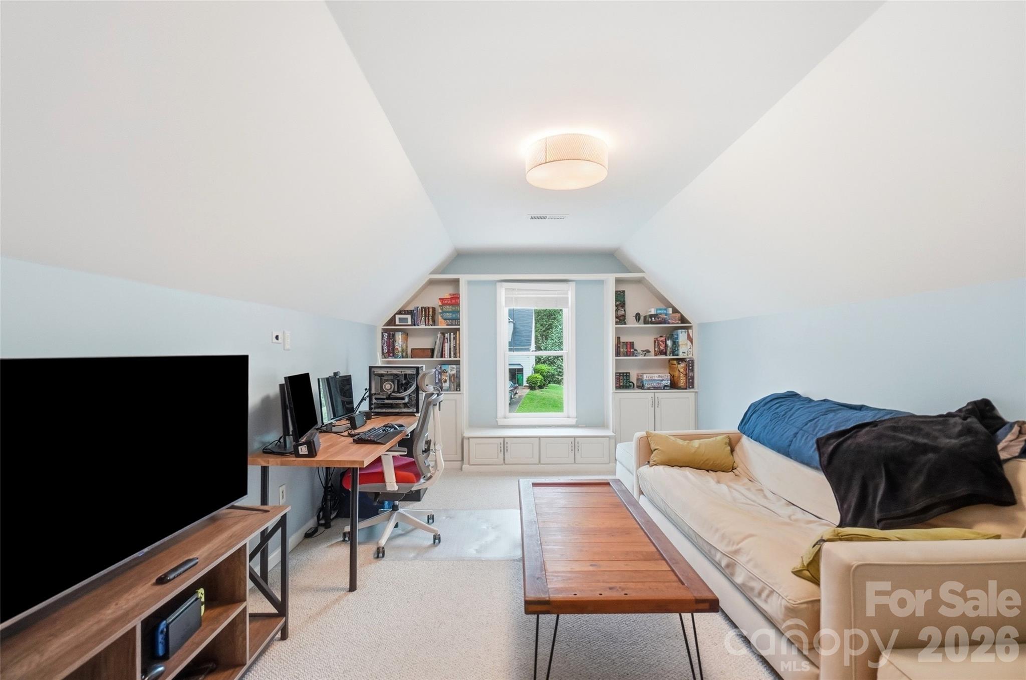 Davis Lake - Residential