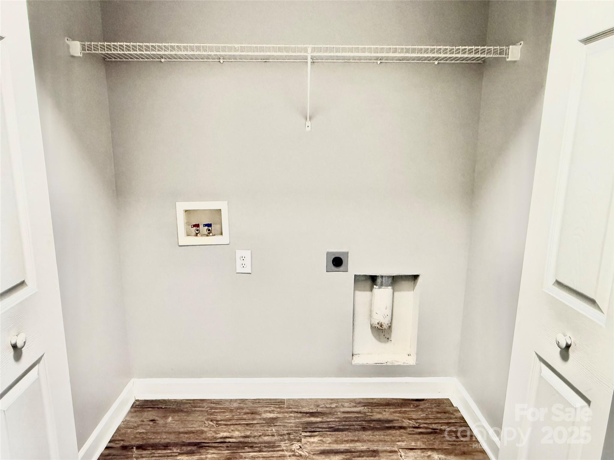 Holly Hills - Residential