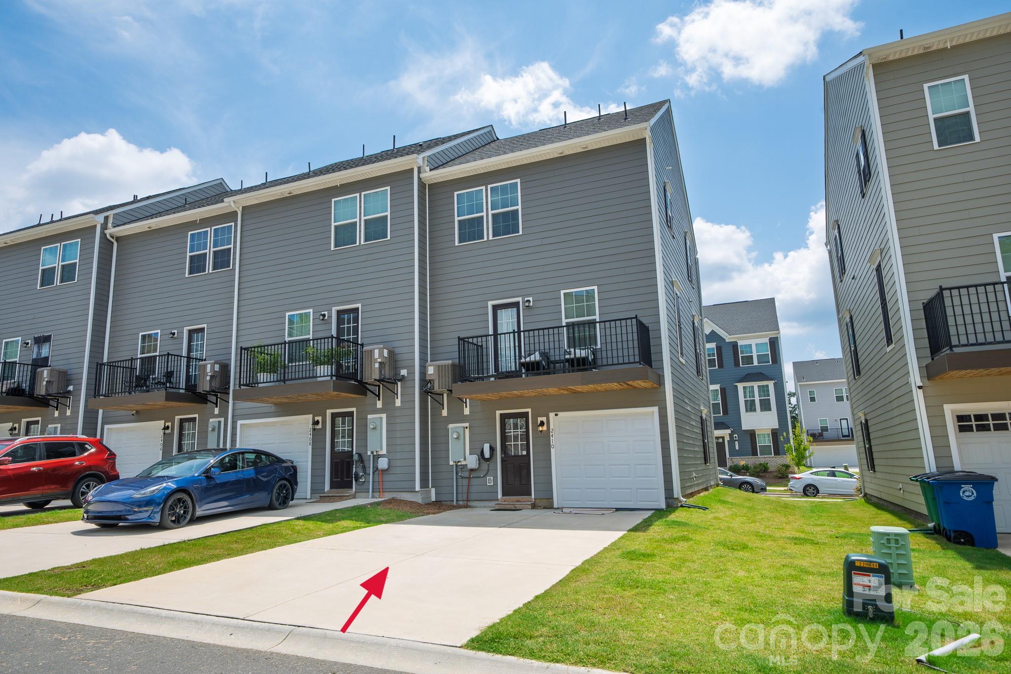 Stone Creek Townhomes - Residential