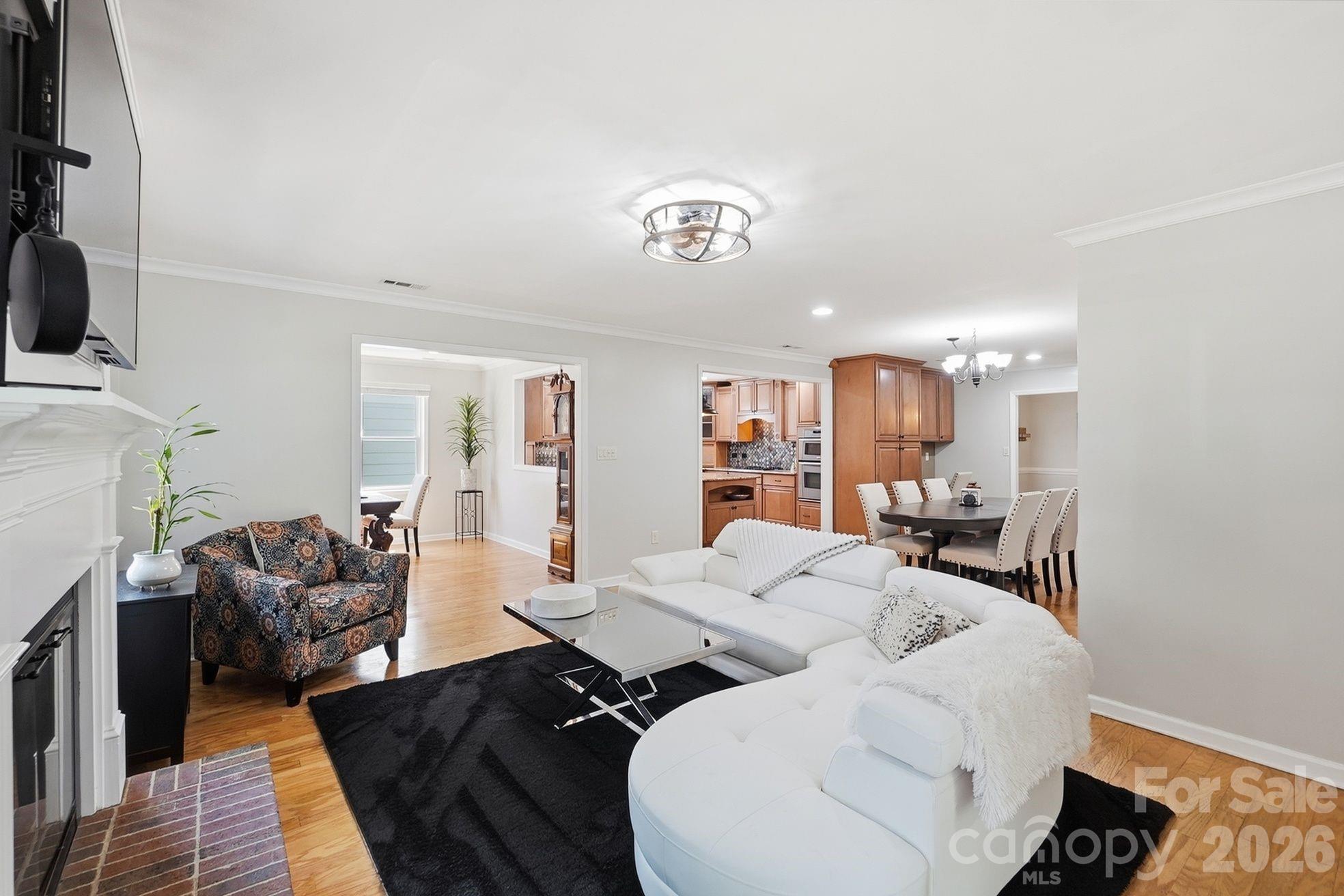 Cameron Wood - Residential