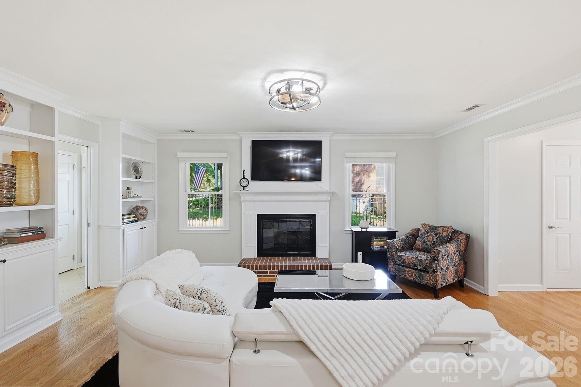 Cameron Wood - Residential