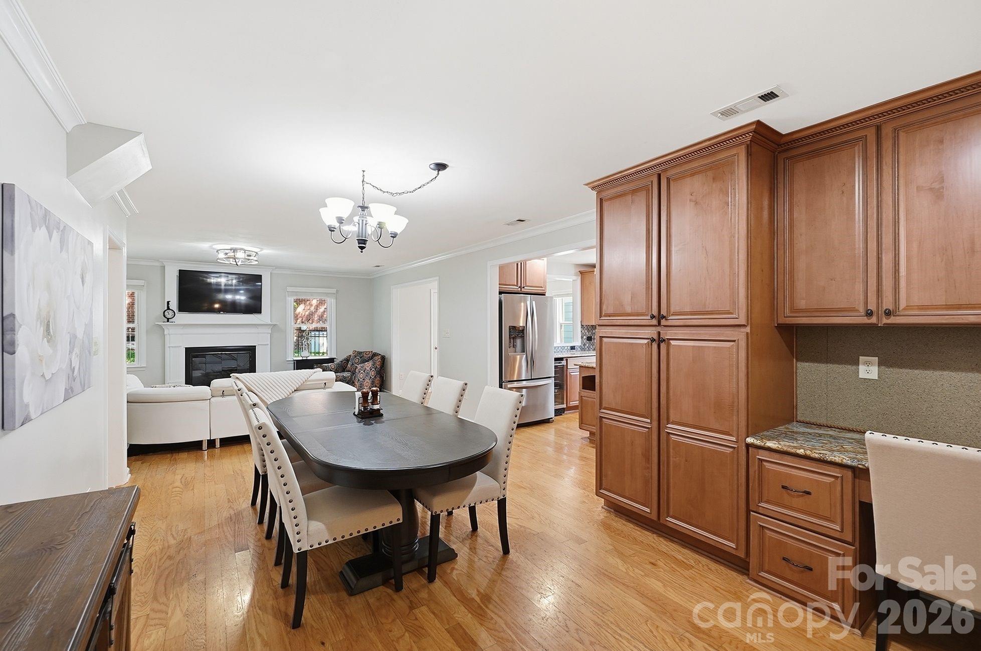 Cameron Wood - Residential