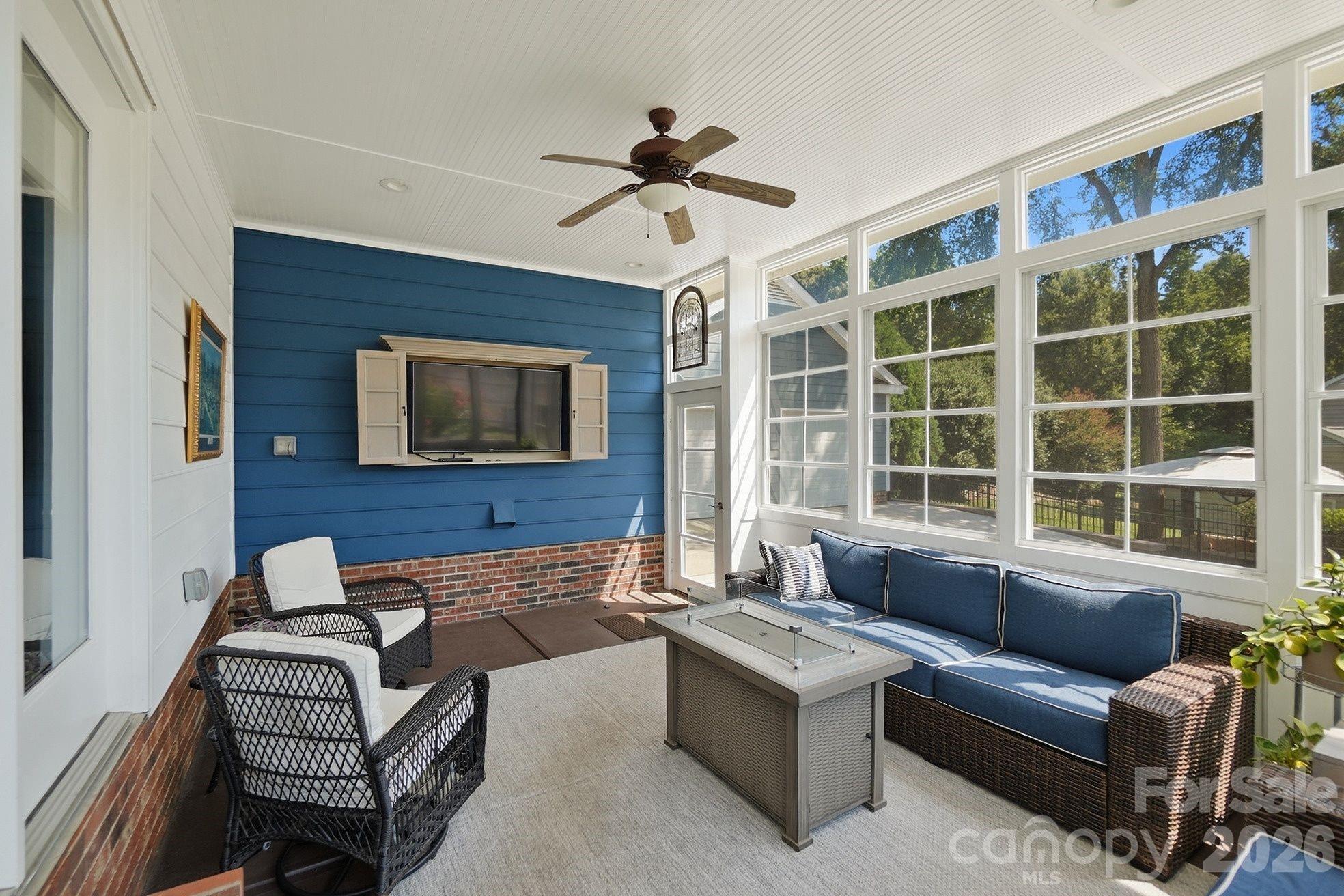 Cameron Wood - Residential