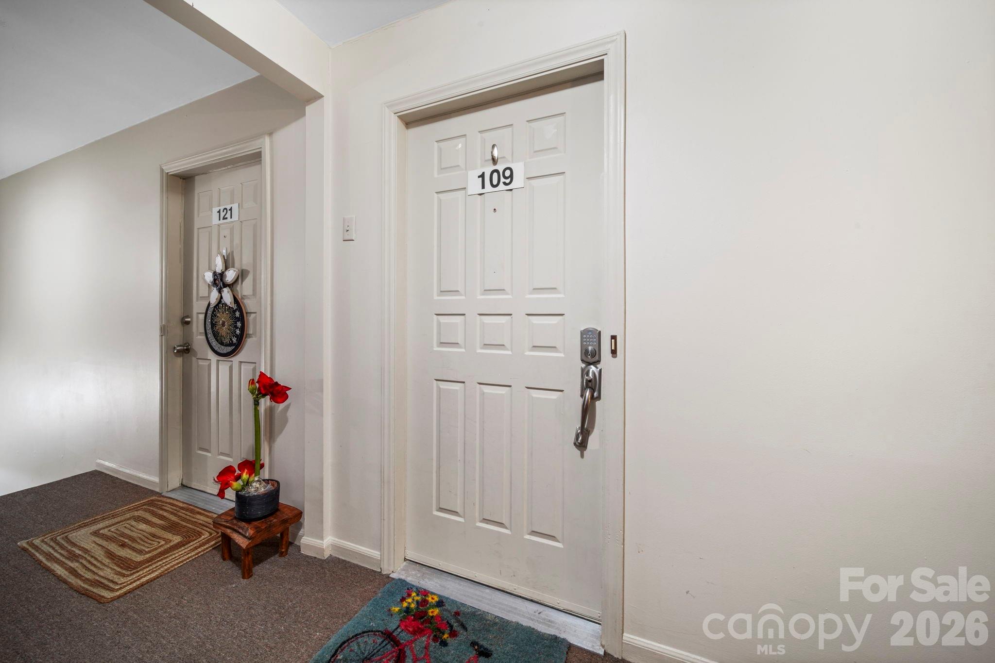 Carriage House - Residential