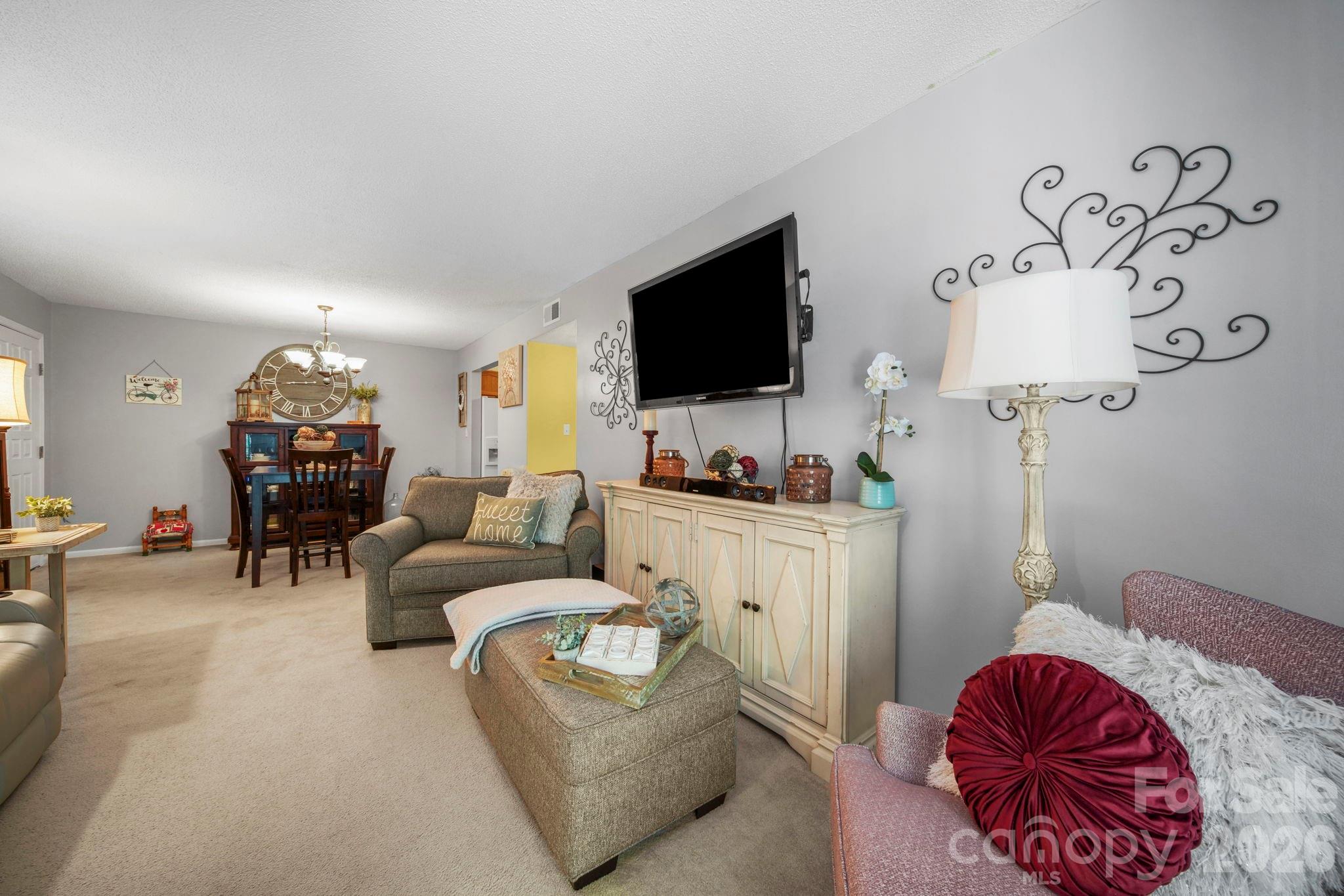 Carriage House - Residential