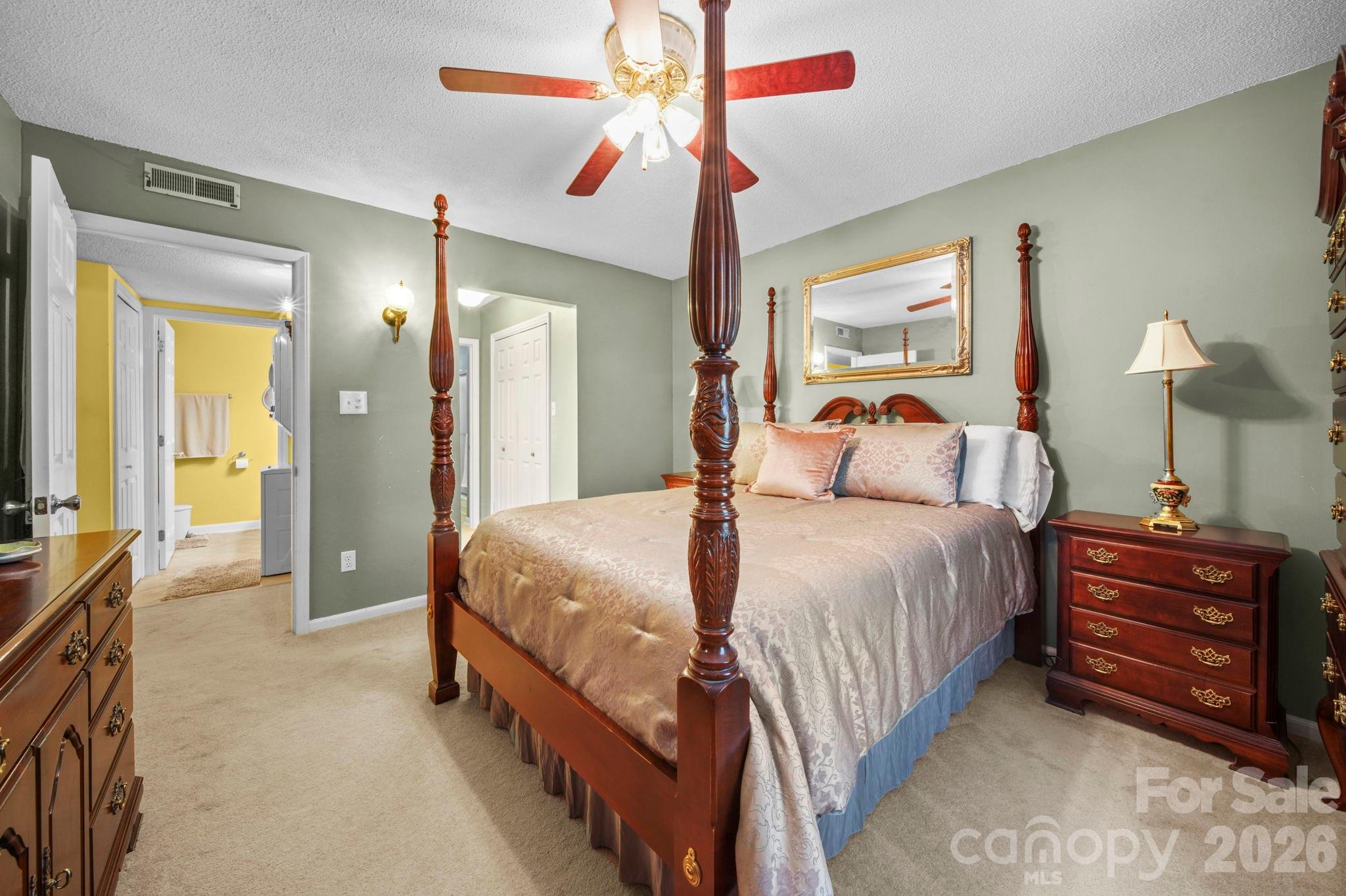 Carriage House - Residential