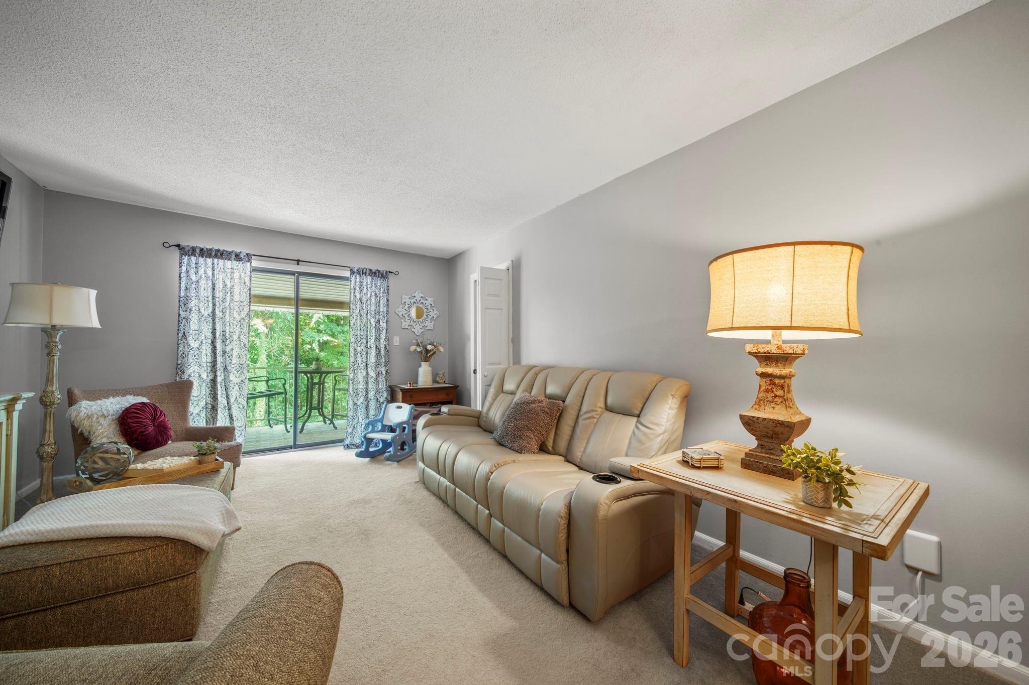 Carriage House - Residential