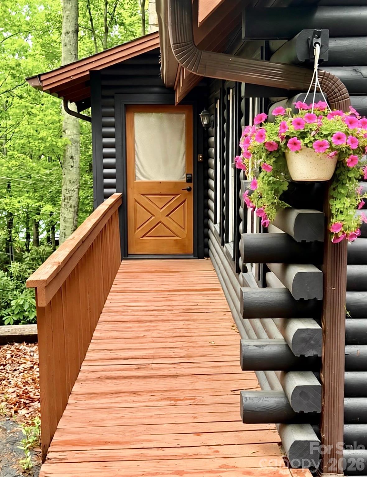 Linville Land Harbor - Residential