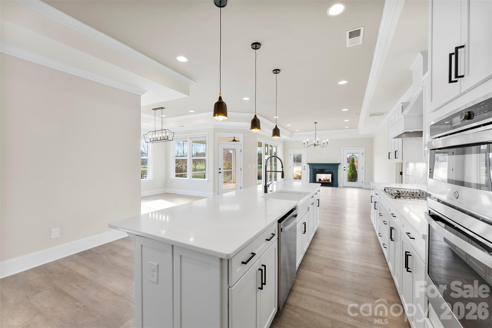 Founders Landing - Residential