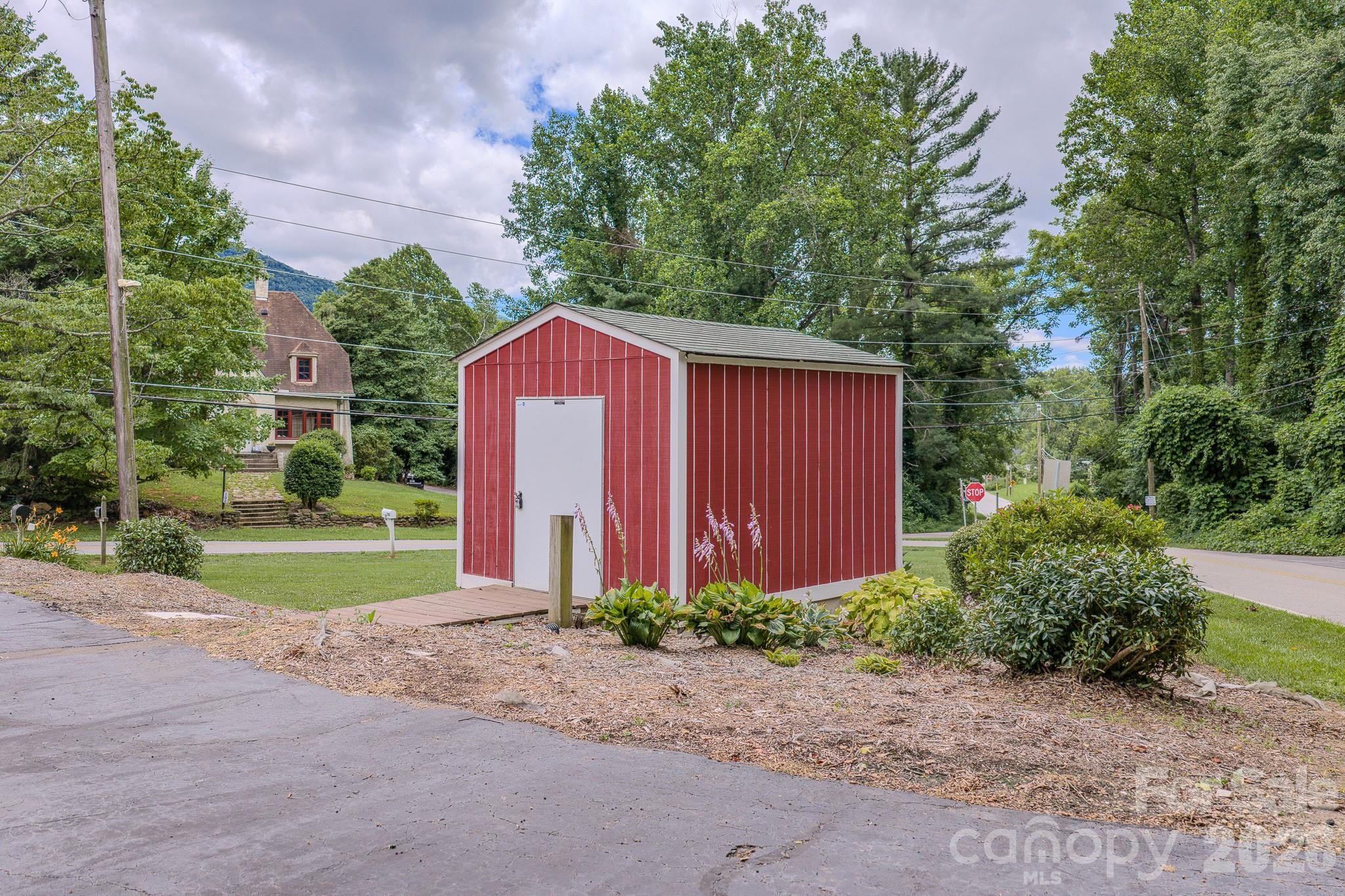 Grovemont - Residential
