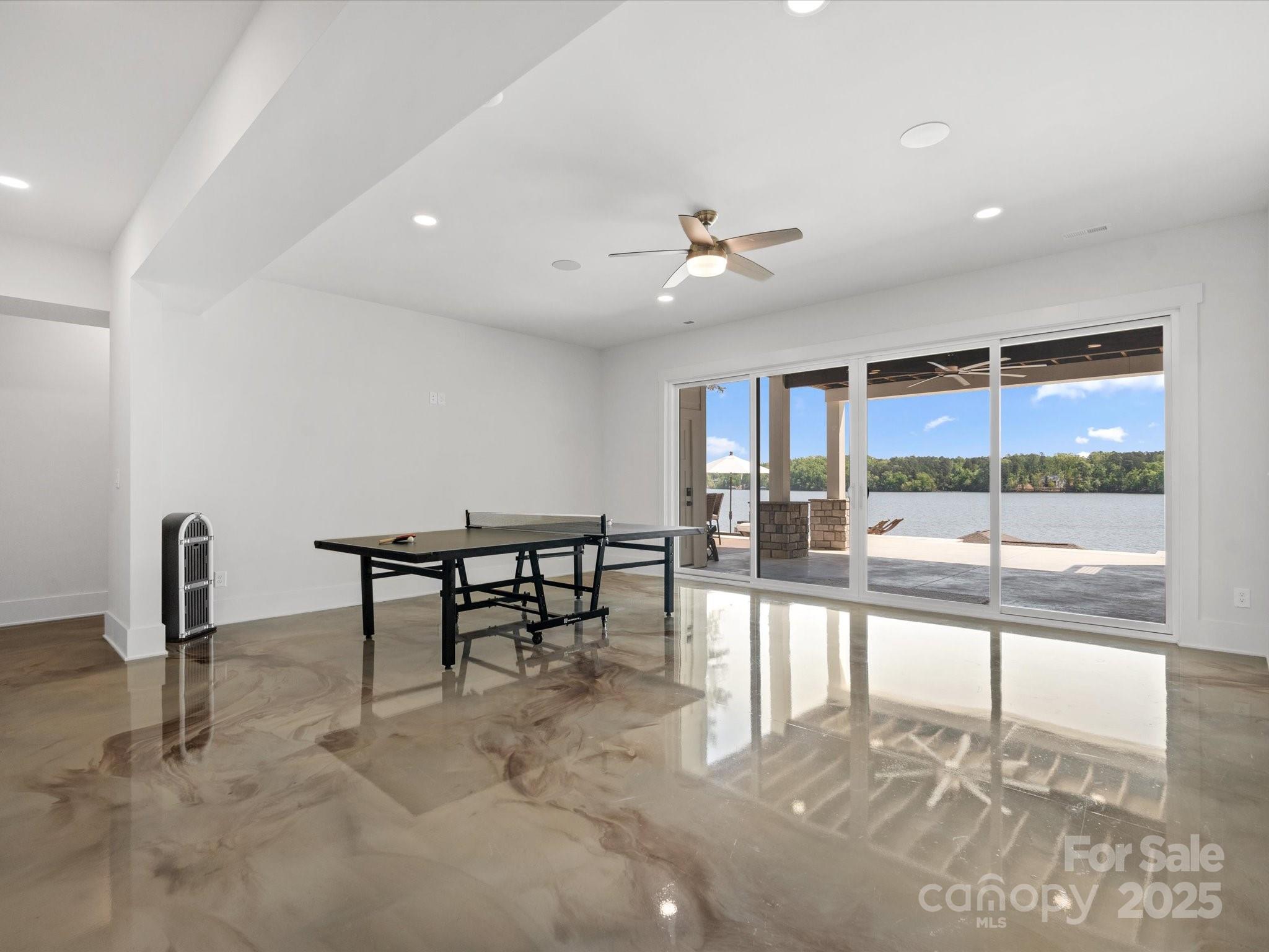 Edgewater - Residential