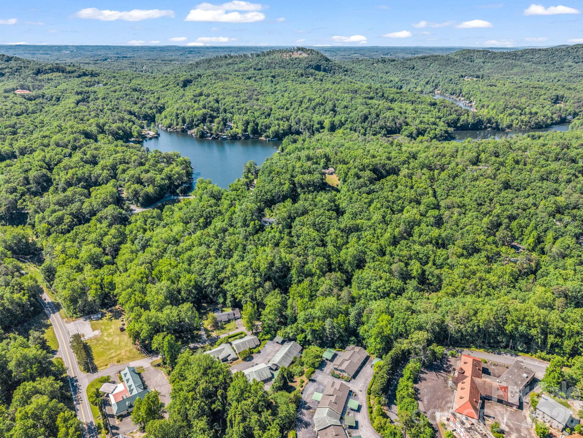 One Tryon Place - Residential