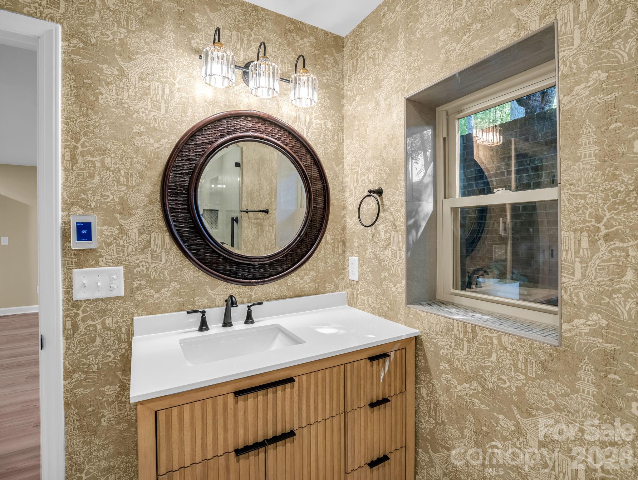 One Tryon Place - Residential