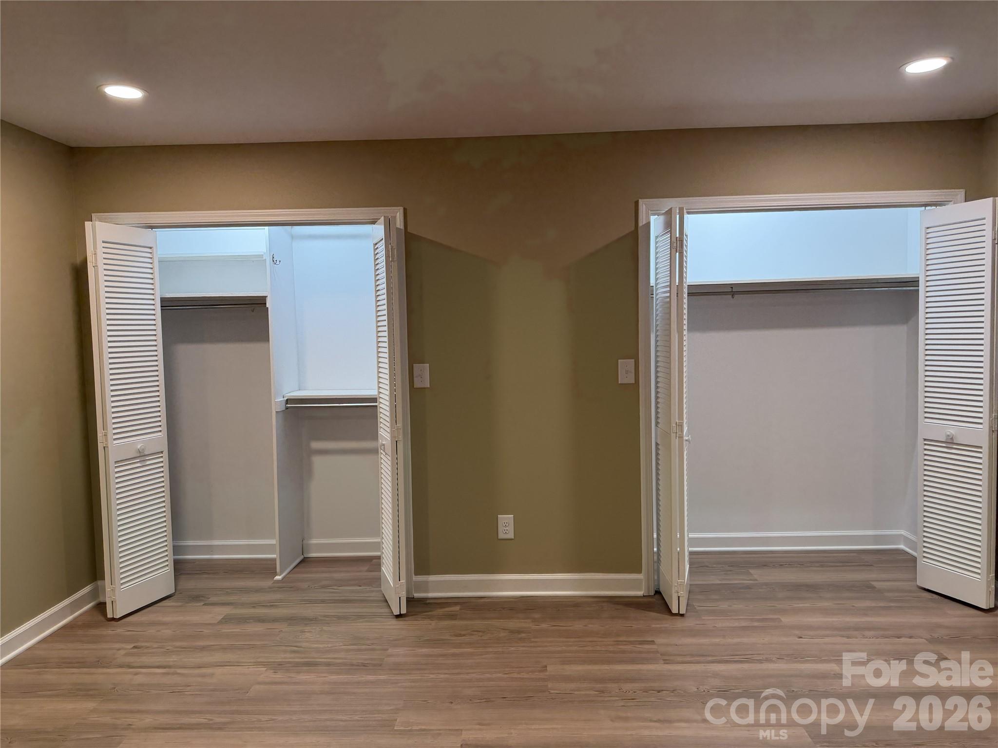 One Tryon Place - Residential
