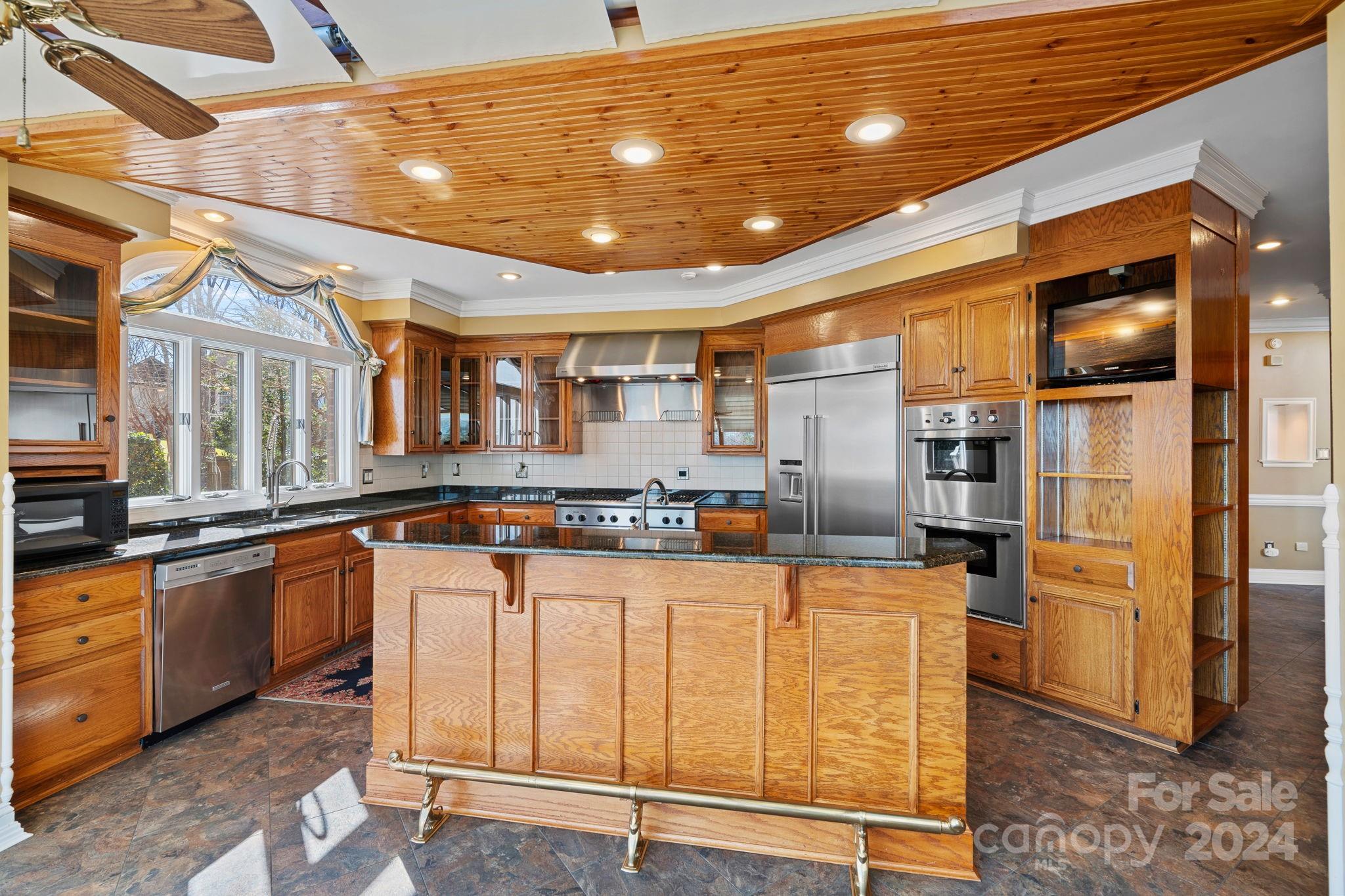 Stonemarker Pointe - Residential
