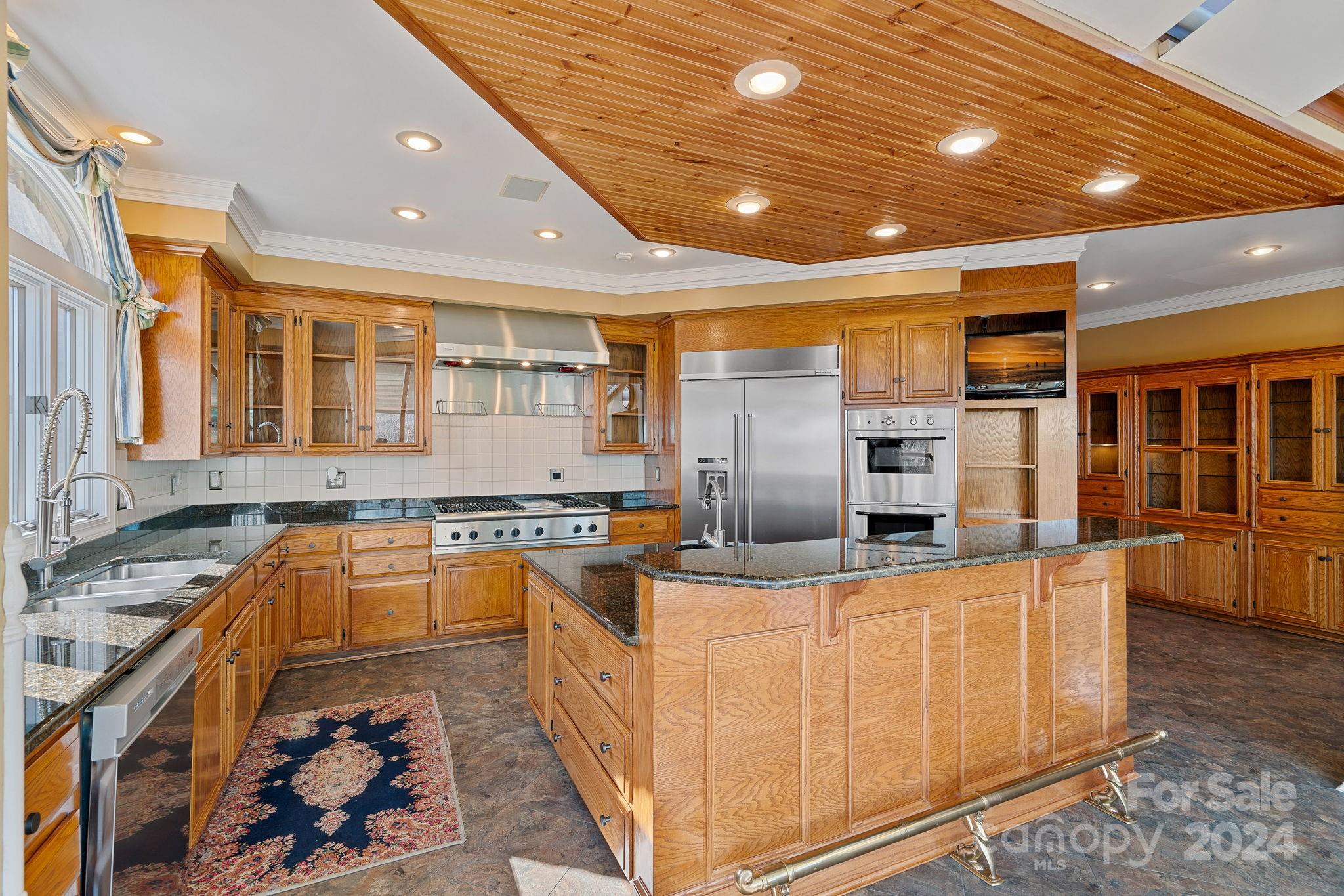 Stonemarker Pointe - Residential