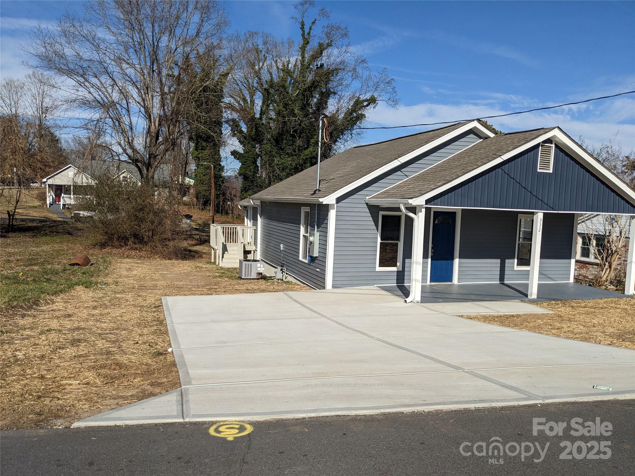 READY TO MOVE IN!! Remodeled, Like New!  

3 BED / 2 FULL BATH, NEW WINDOWS, HVAC, PLUMBING/LIGHT FIXTURES, professionally done!, NEW water heater, and interior/exterior paint. You’ll love the open eat-in kitchen with NEW cabinets, stainless steel appliances.

NEW ROOF! The main floor features an open living space. New kitchen with quartz countertops, new fixtures

Lenoir, NC lies in the foothills of the Blue Ridge Mountains. Nature lovers will appreciate the nearby mountains and great climate to hike, fish, or ski in the winter.